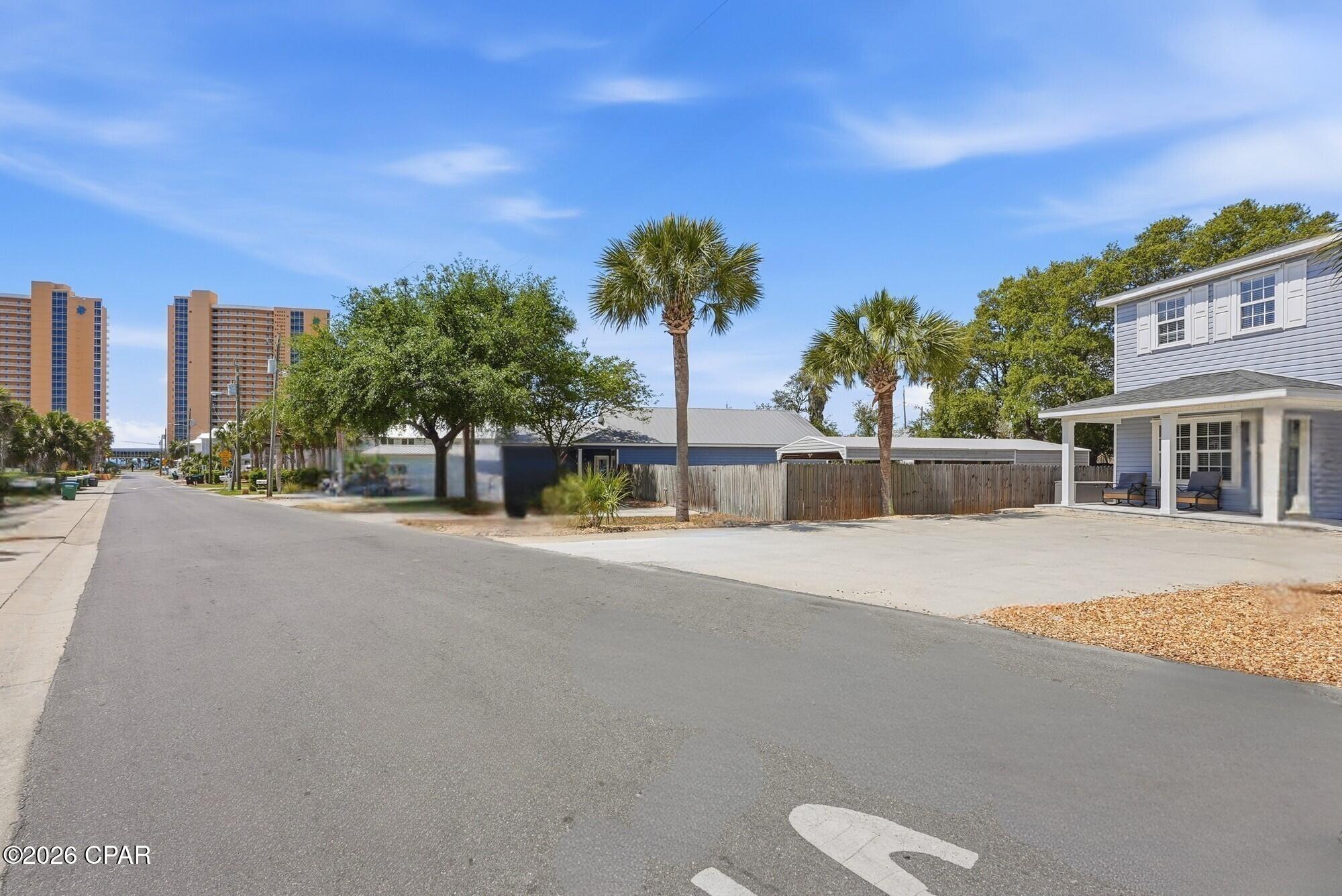 main property photo 45