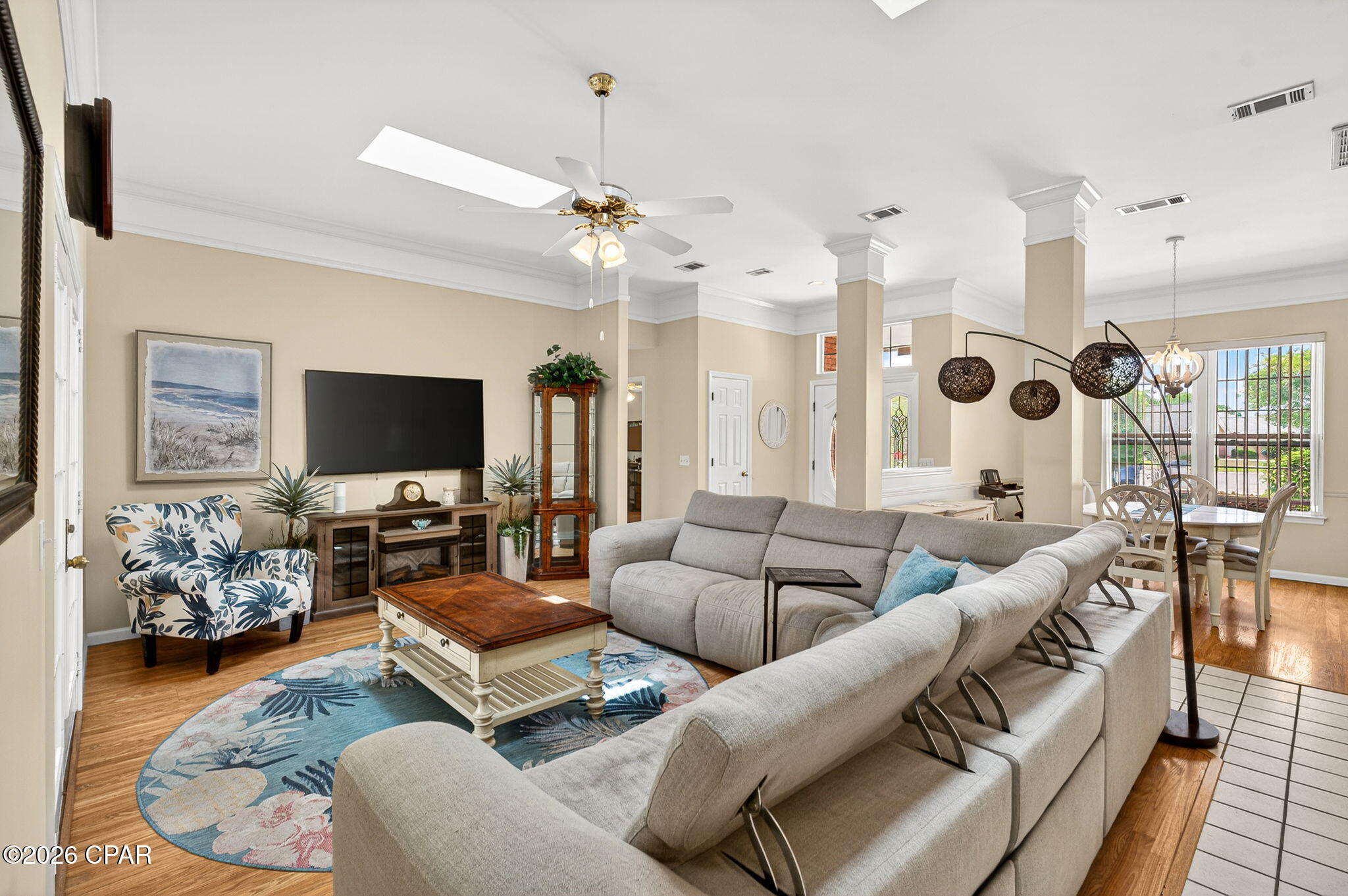 main property photo 7
