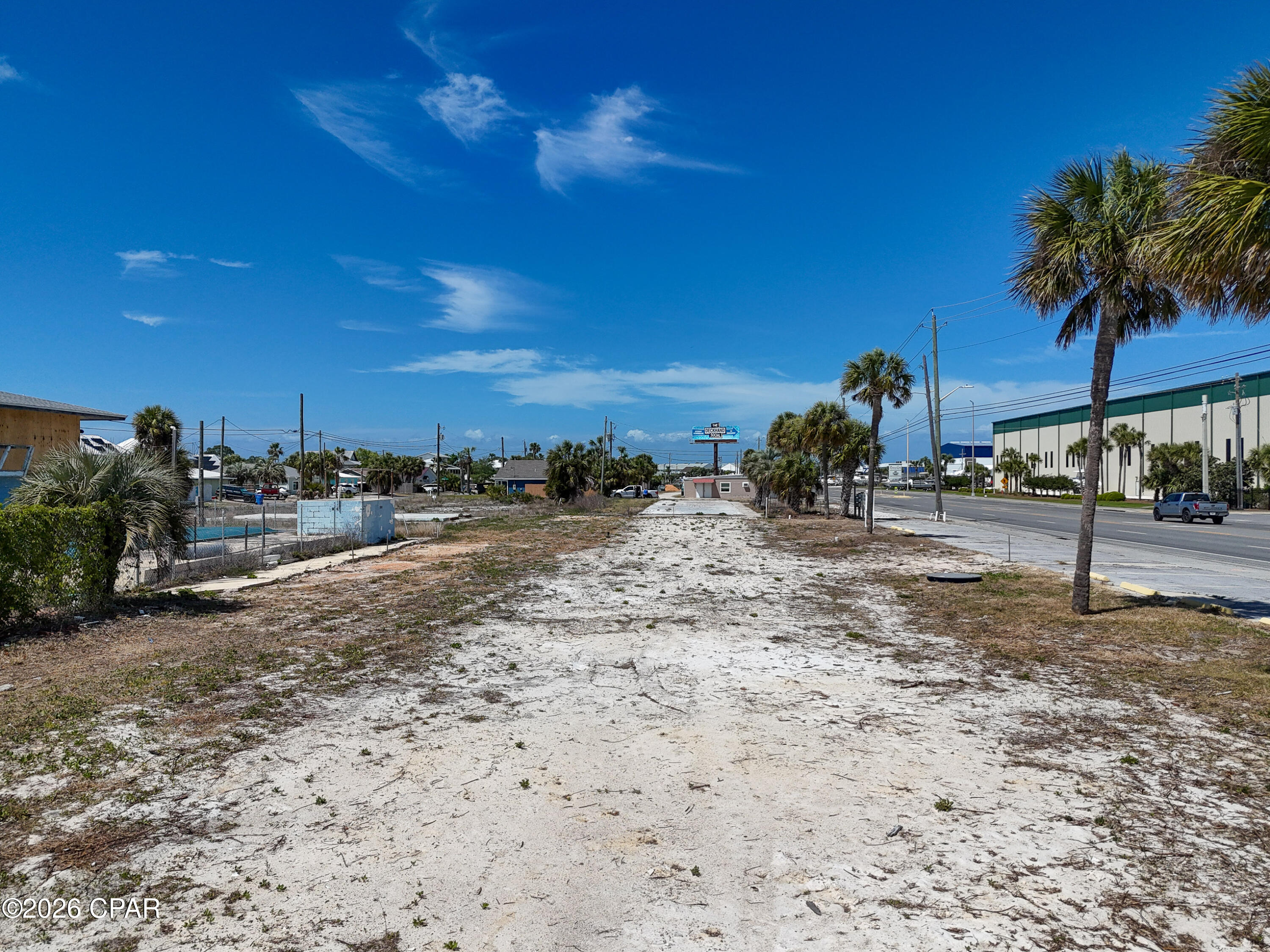 main property photo 13