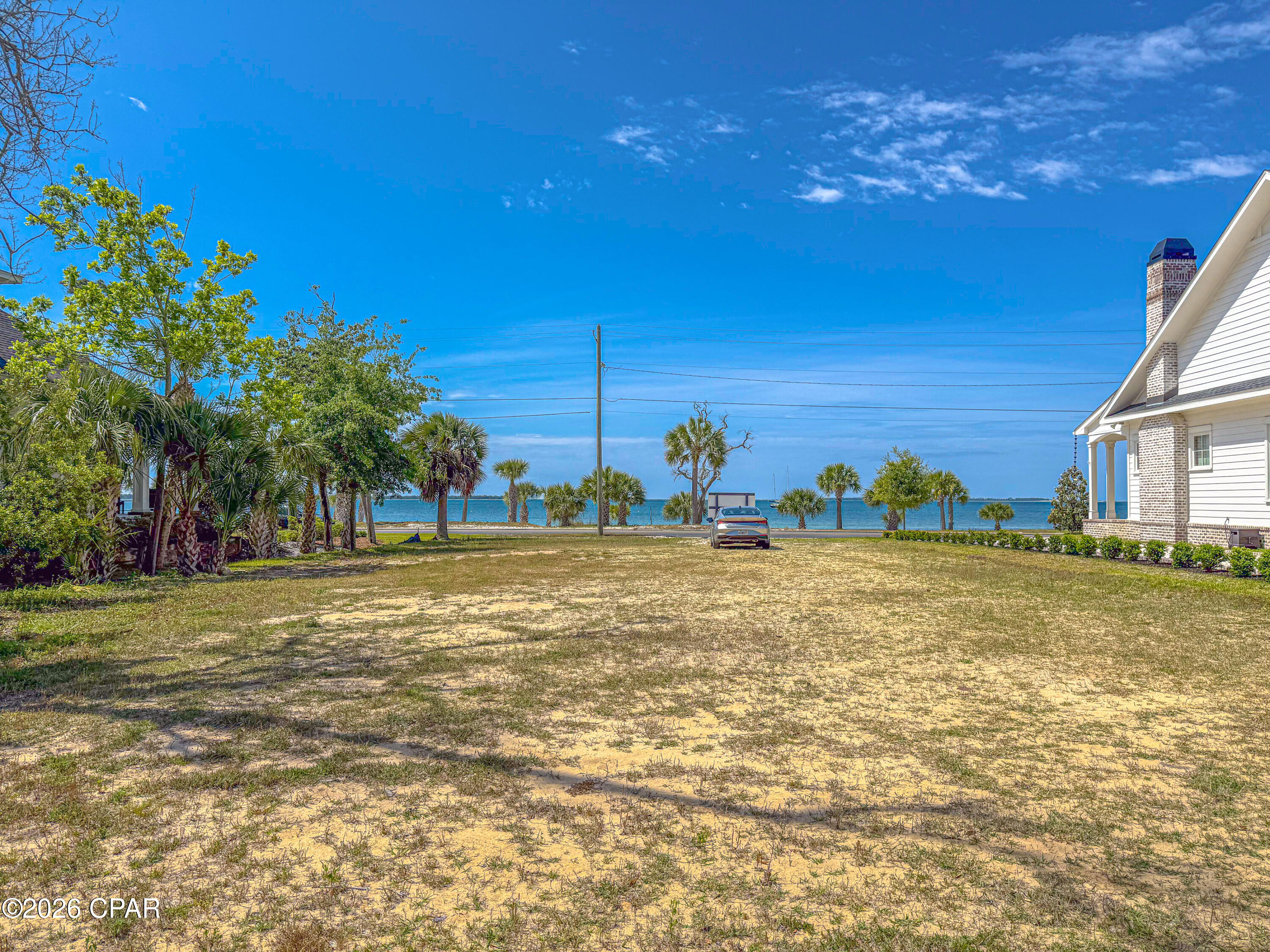 main property photo 31