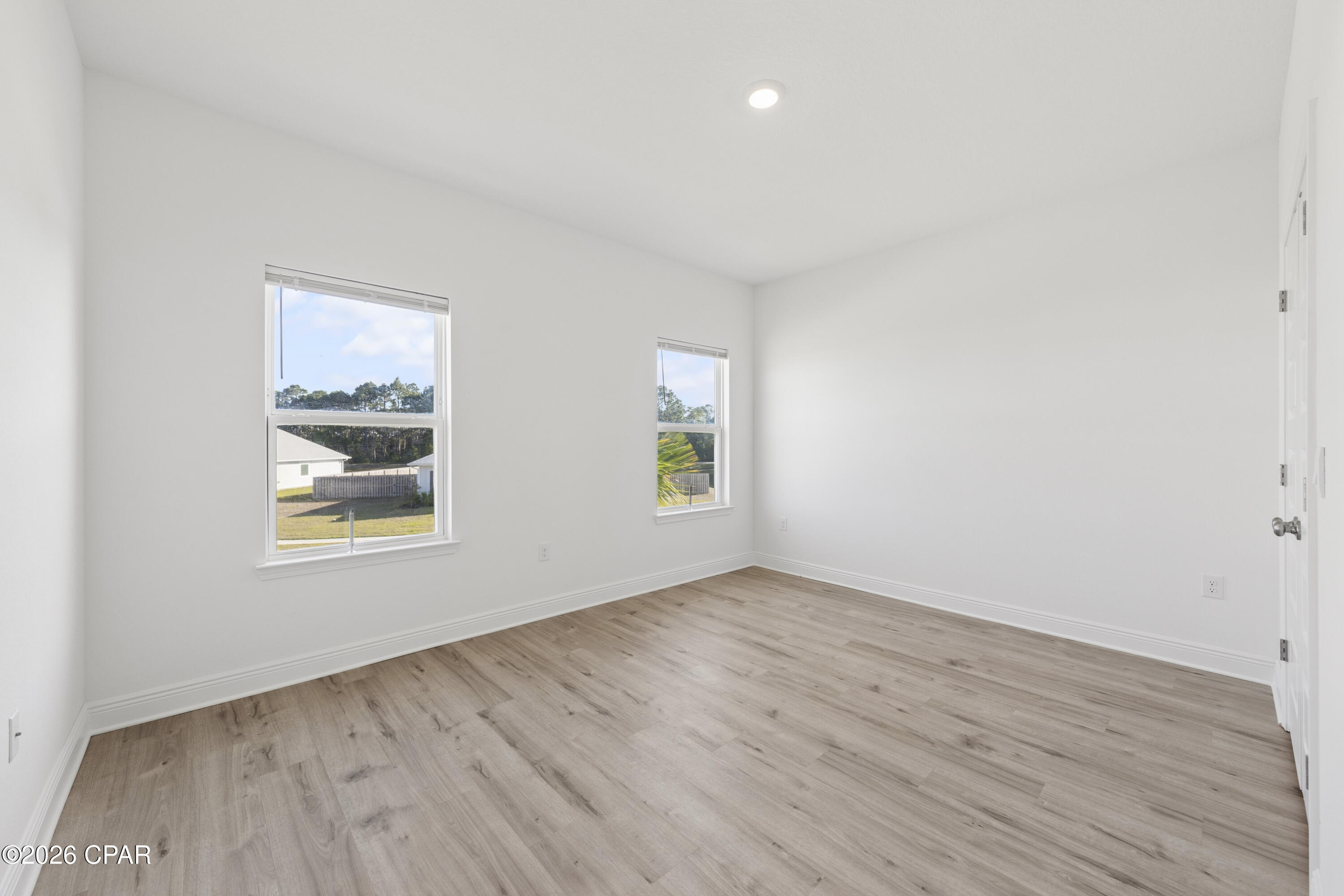 main property photo 76