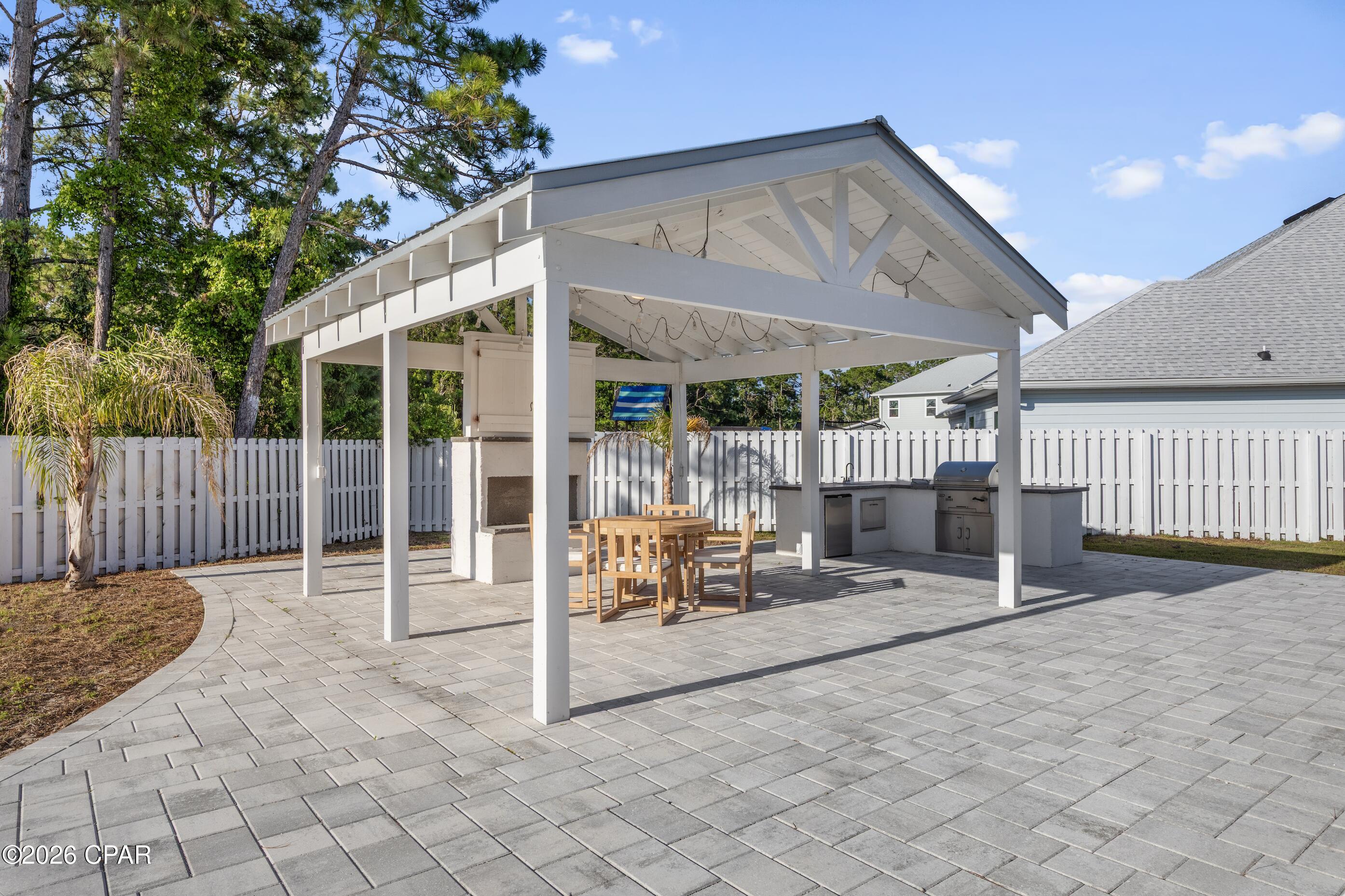 main property photo 90