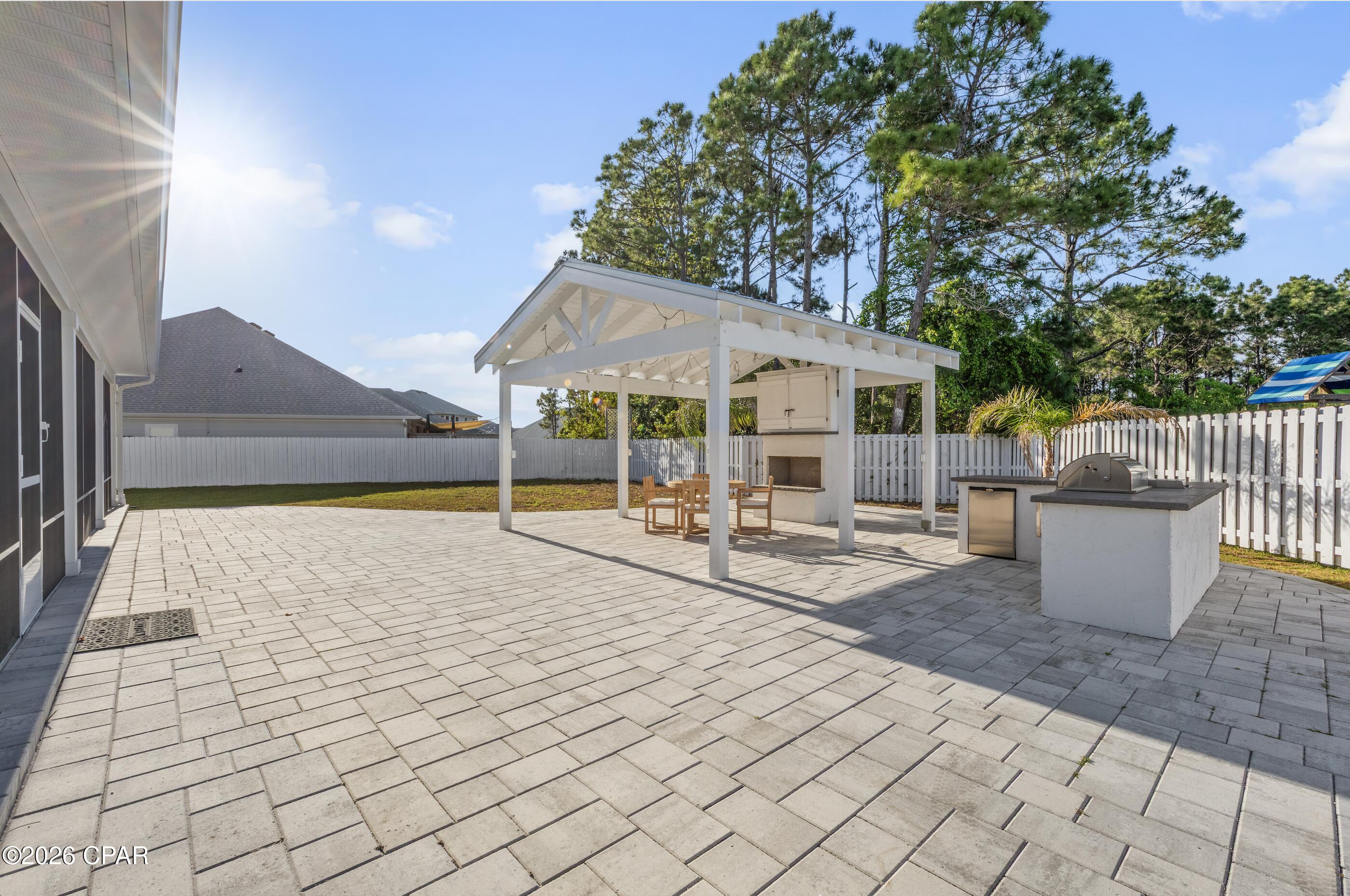main property photo 94