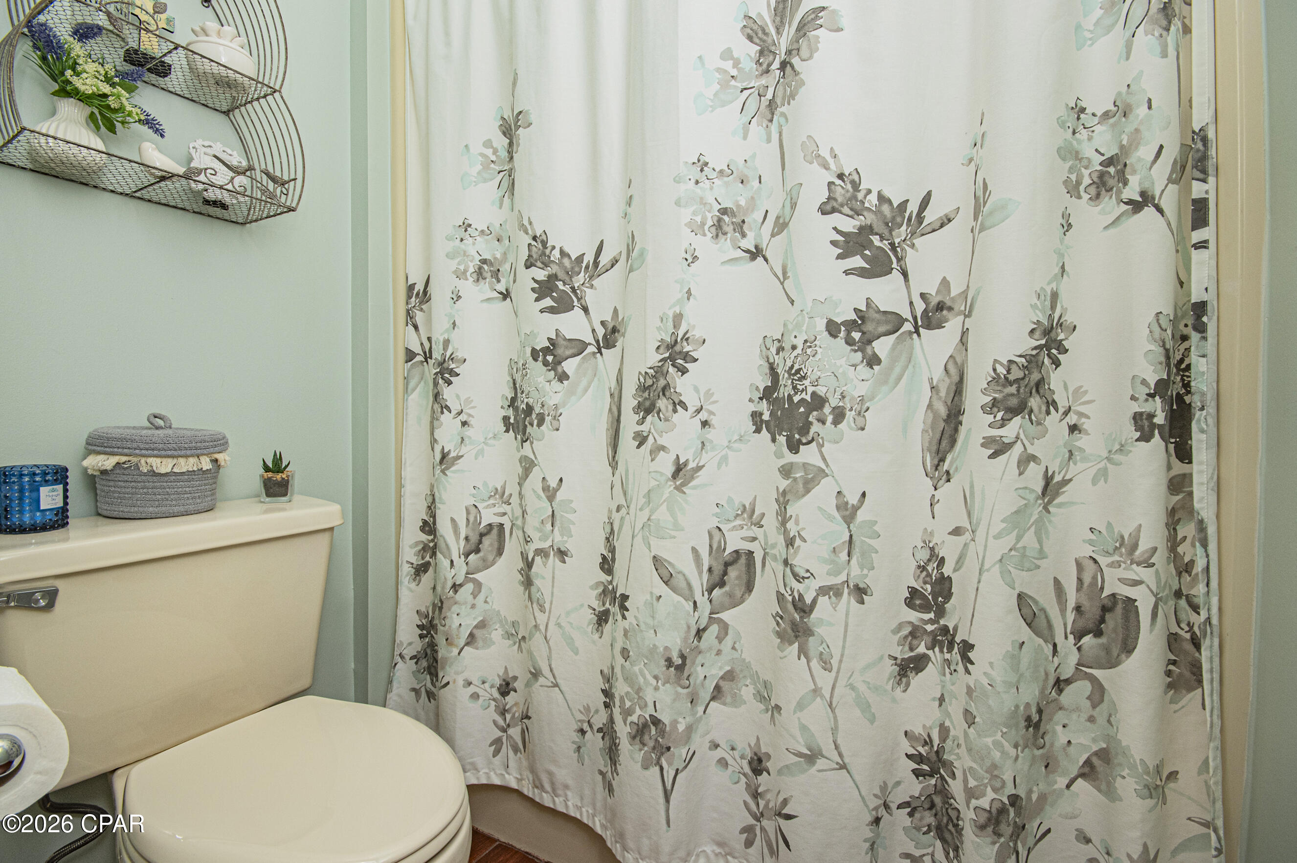 main property photo 74