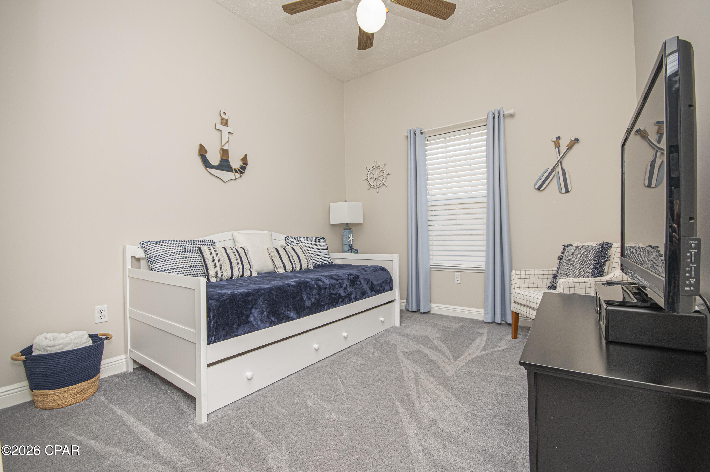 main property photo 77