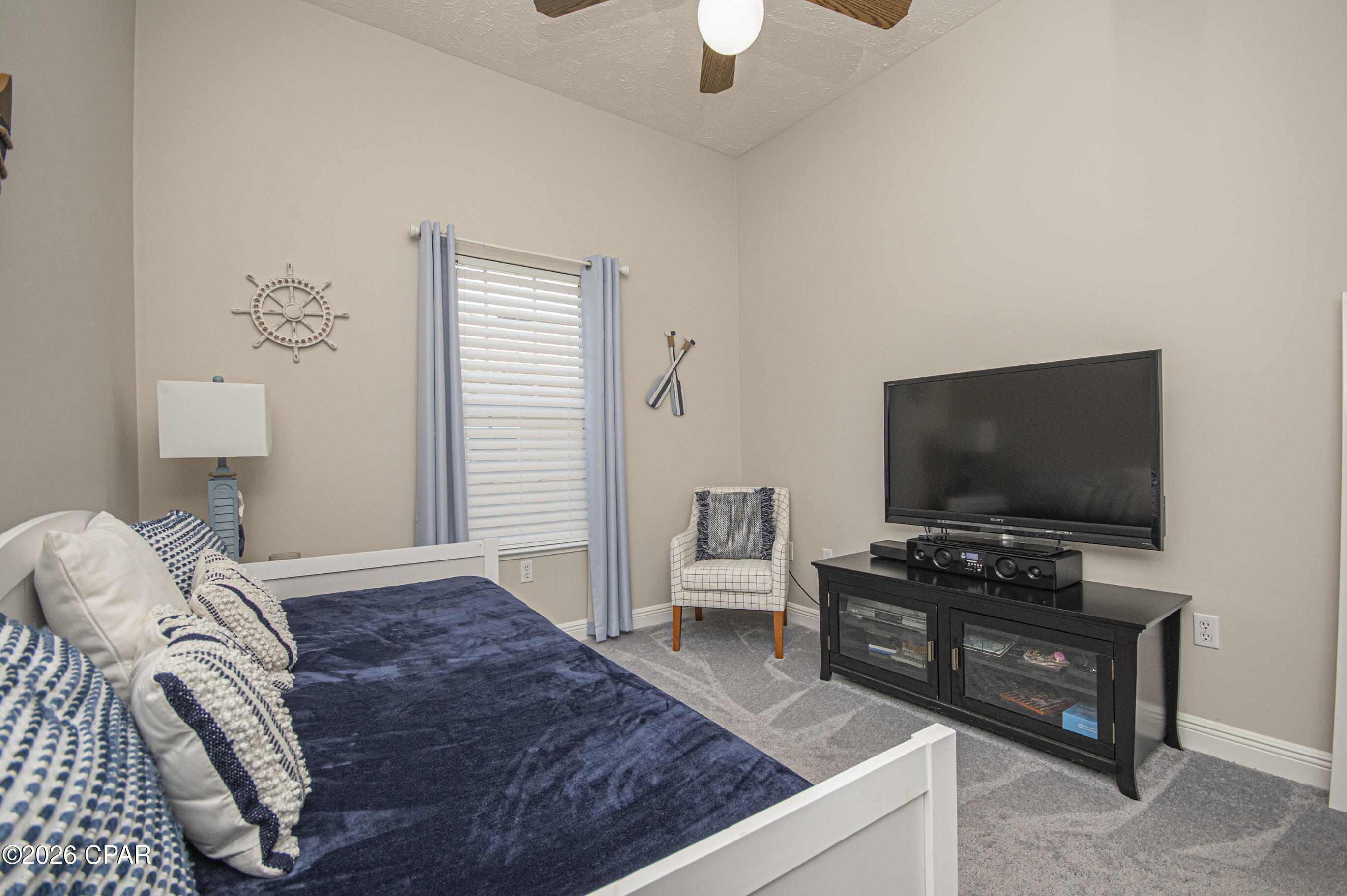 main property photo 79