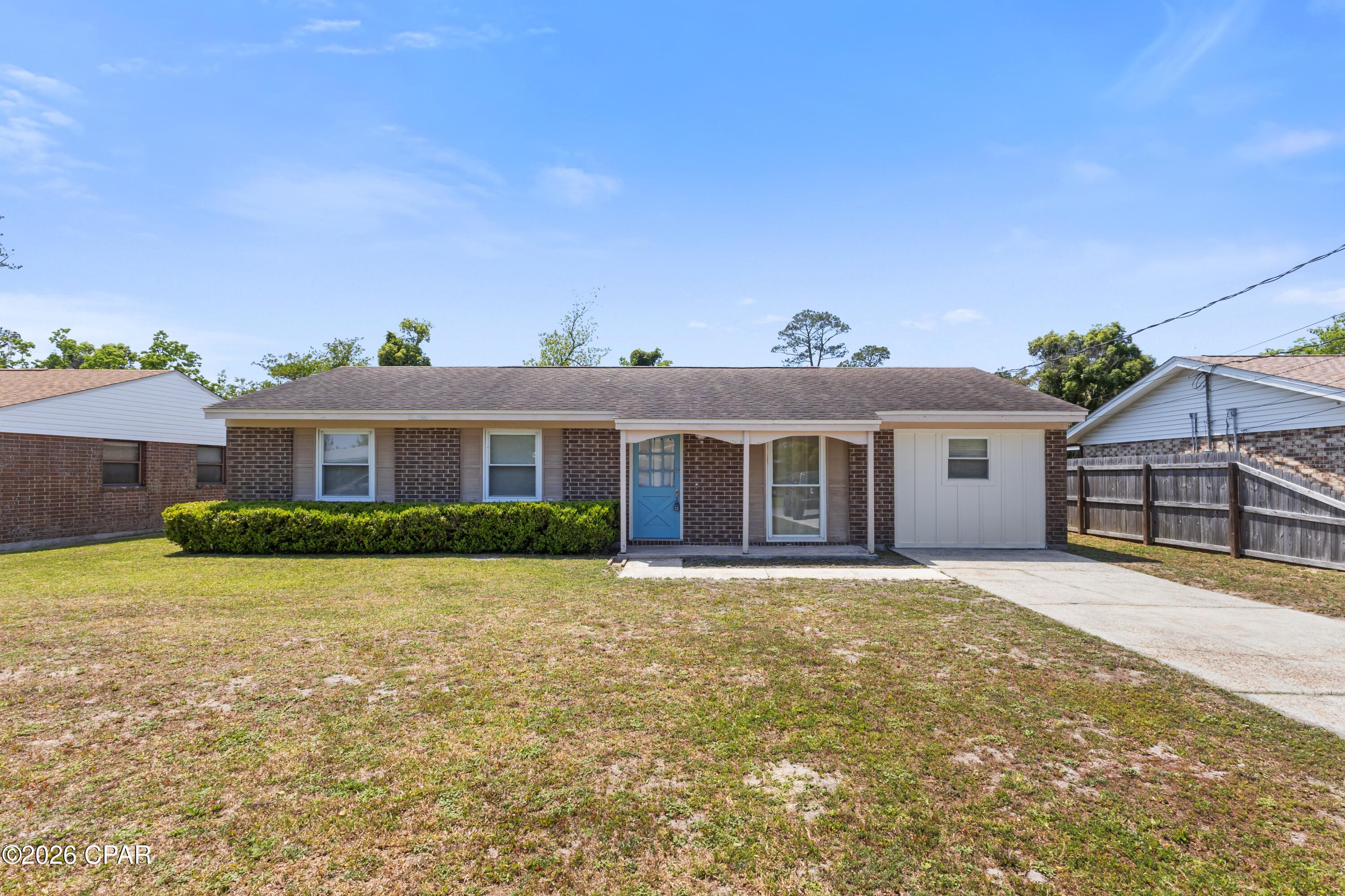 main property photo 23