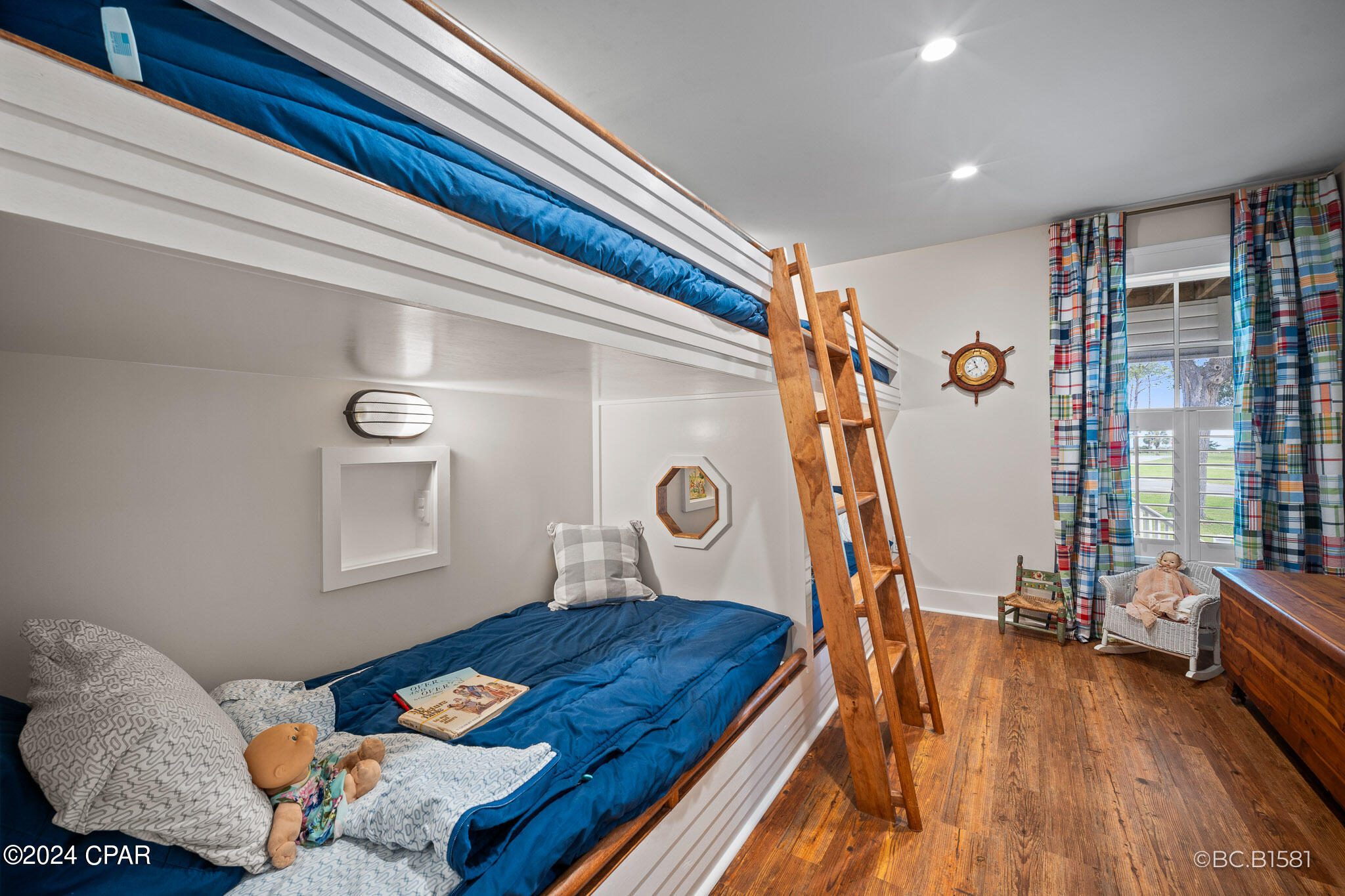 main property photo 62