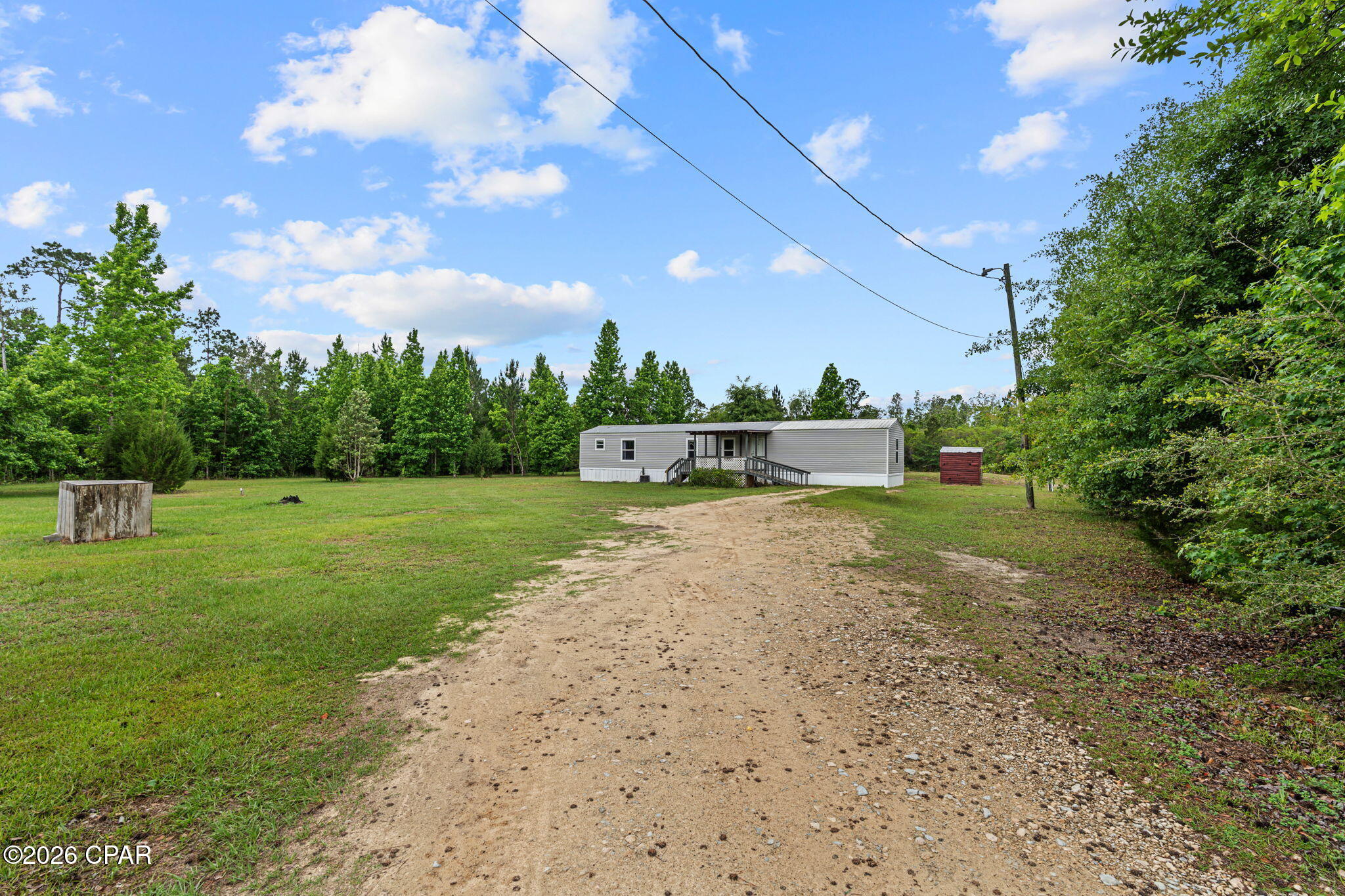 main property photo 33