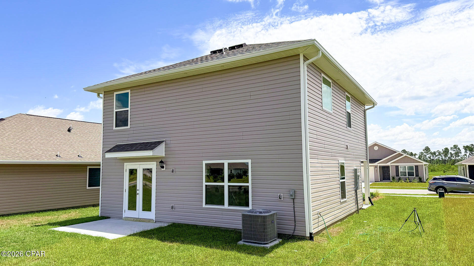 main property photo 28