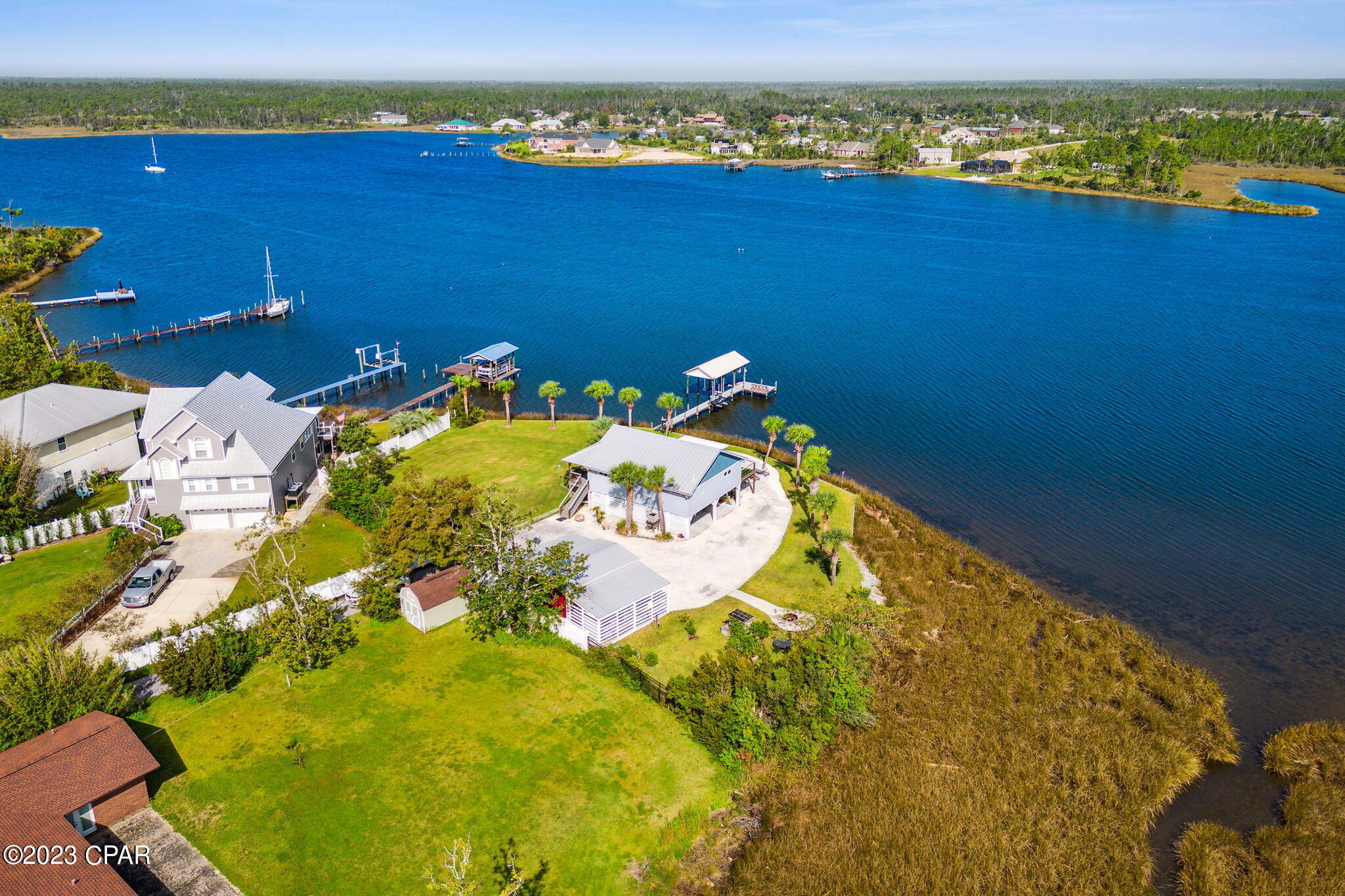 main property photo 35