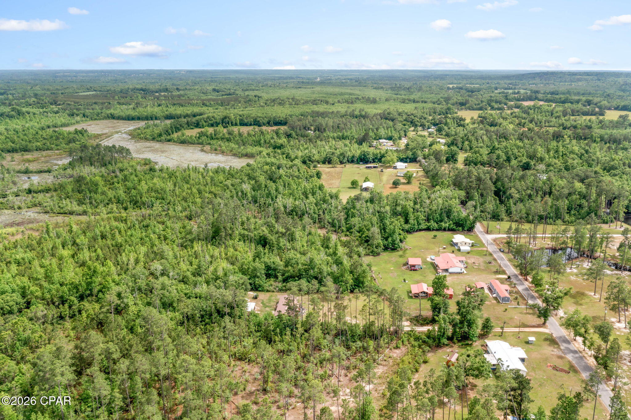 main property photo 40