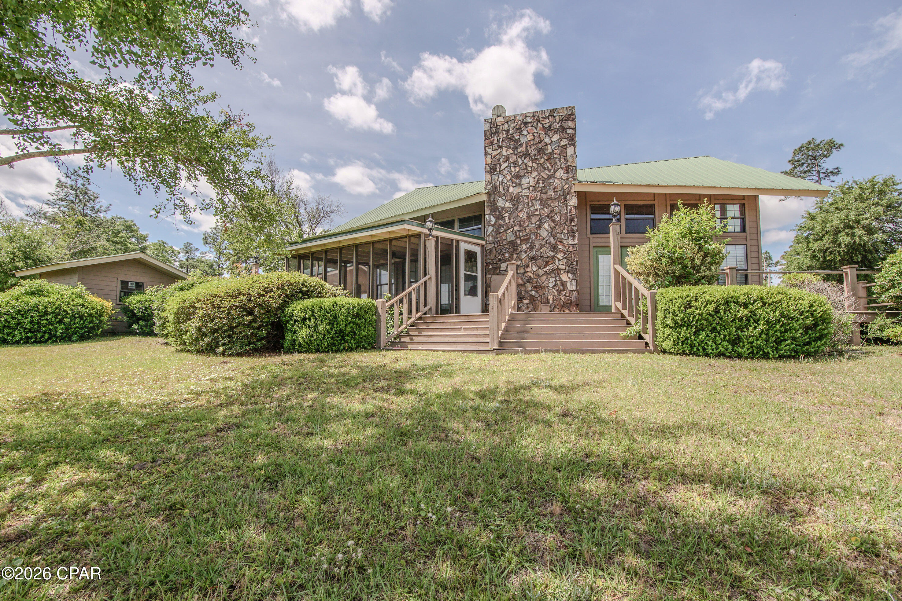 main property photo 31