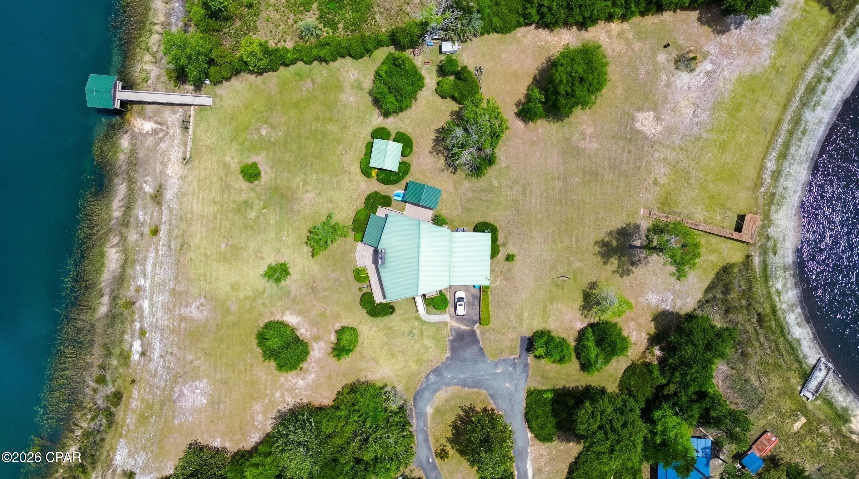 main property photo 34