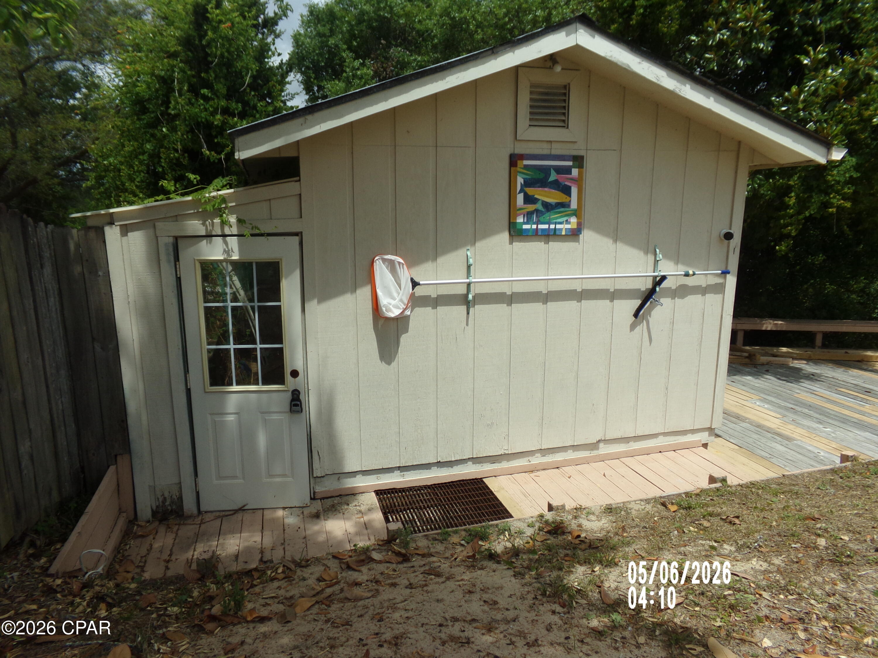 main property photo 41