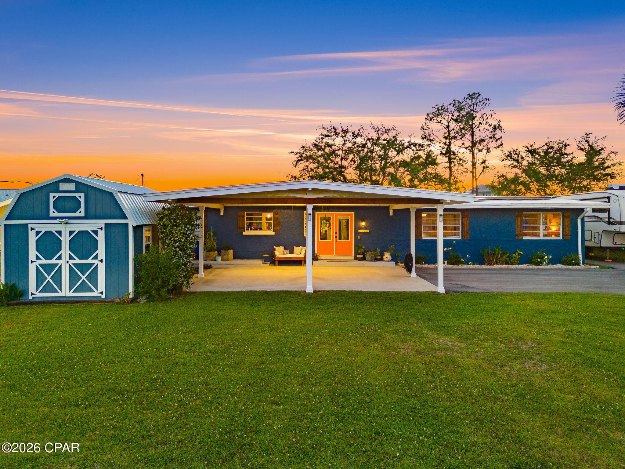 main property photo 8