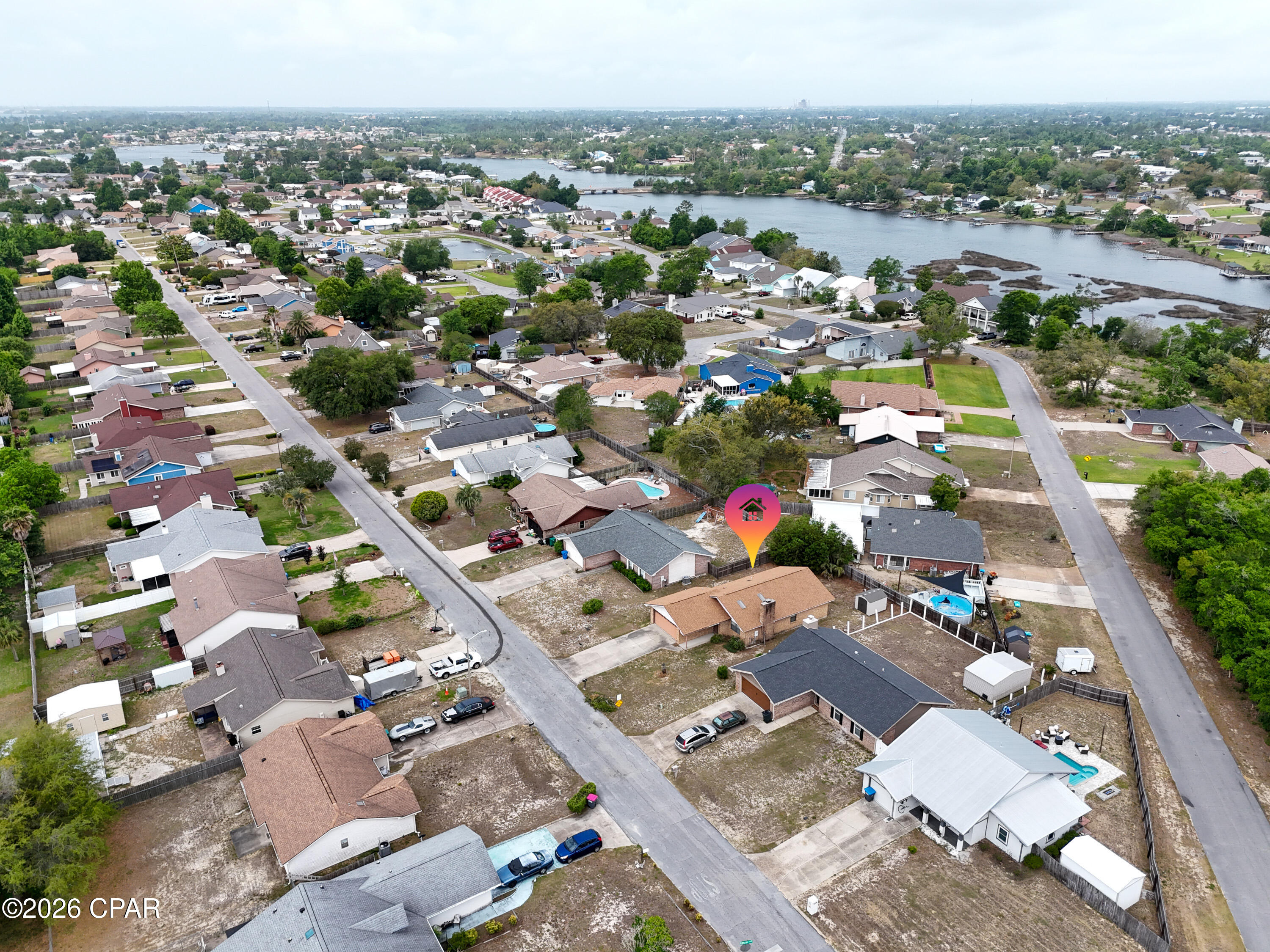main property photo 28