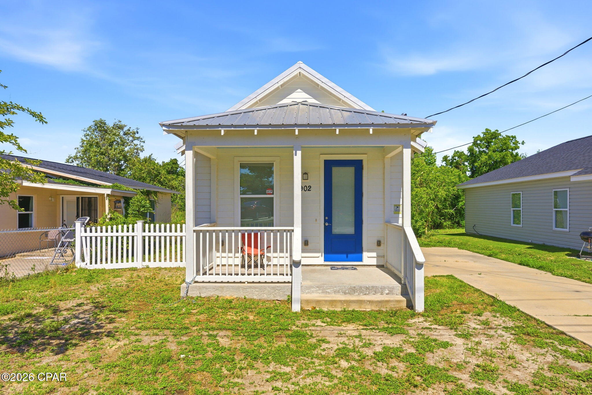 main property photo 3