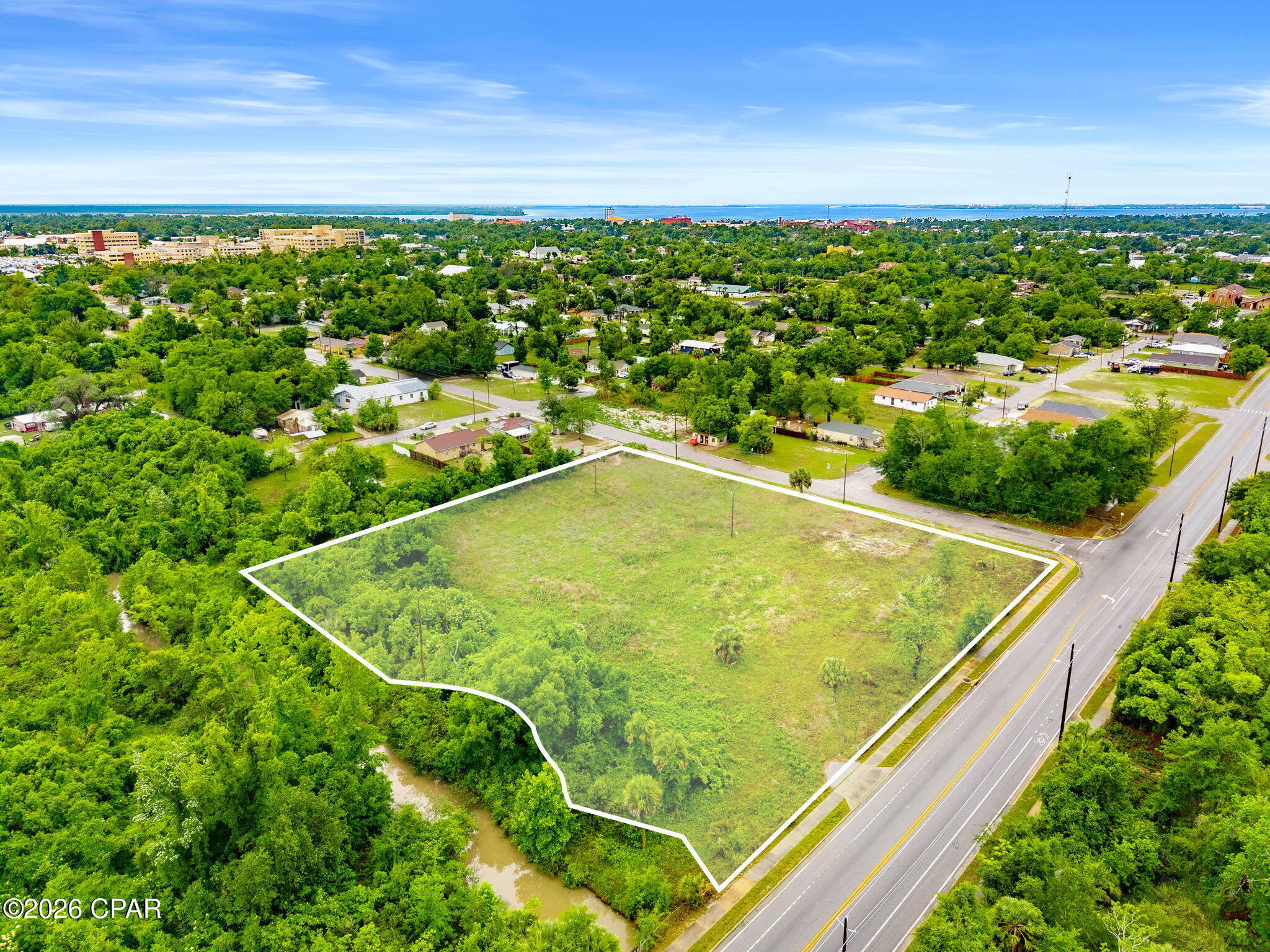 main property photo 8