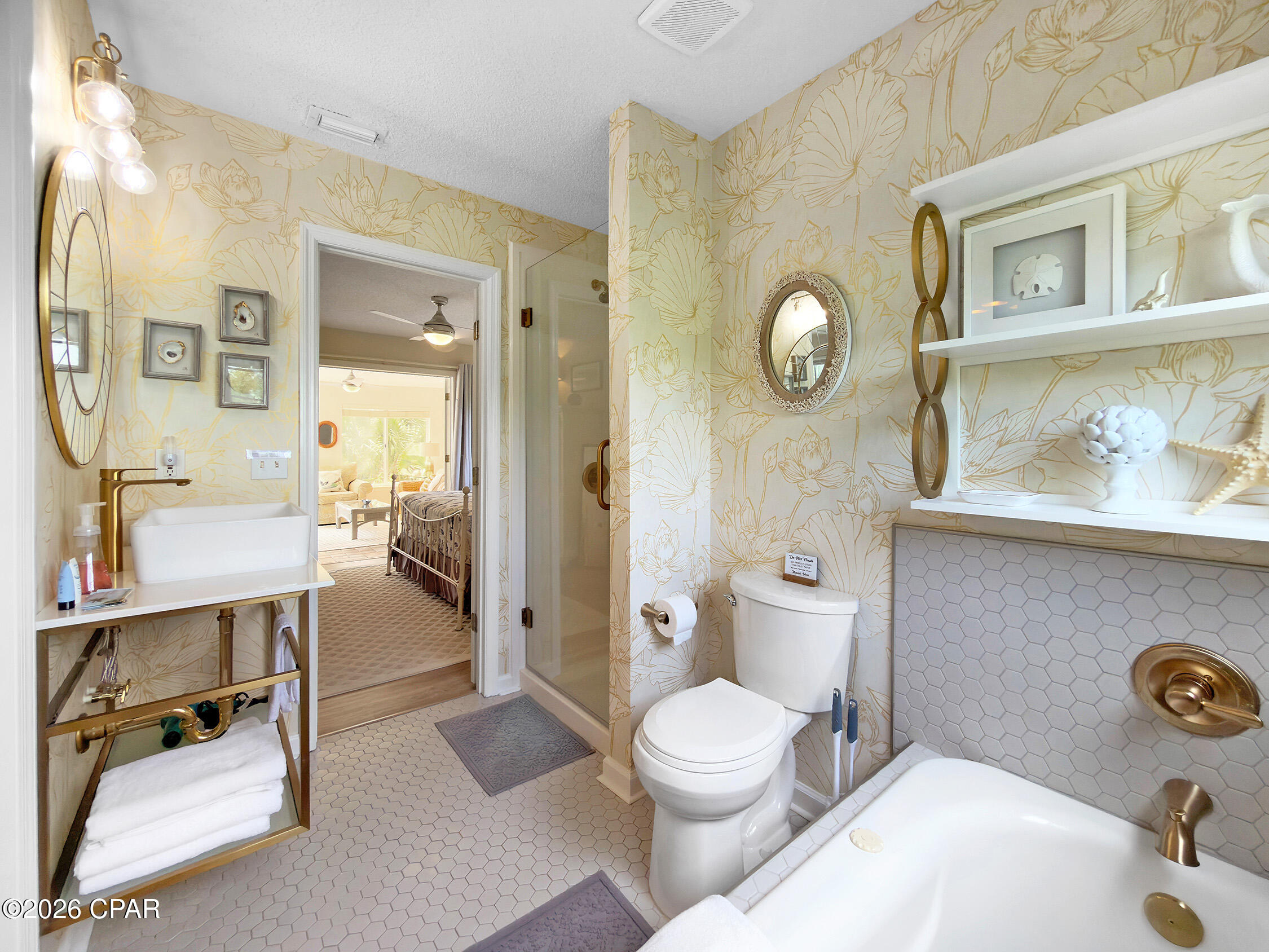 property viewer photo 28