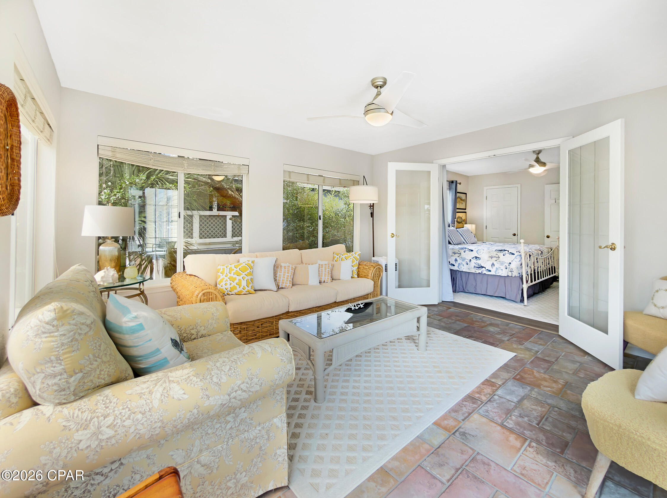property viewer photo 30