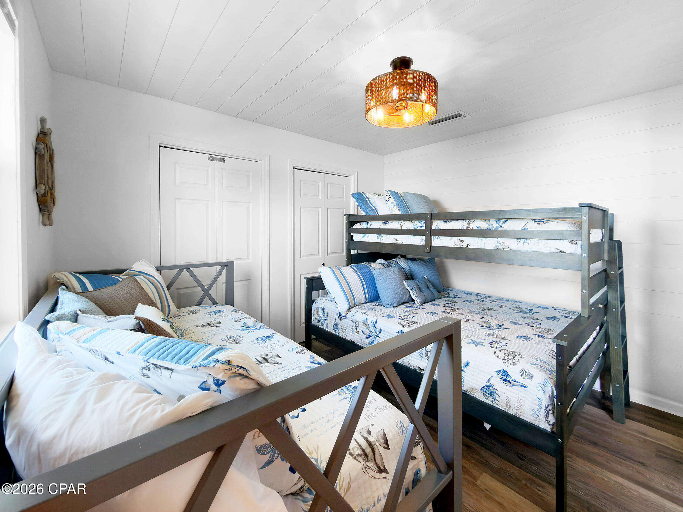 property viewer photo 42