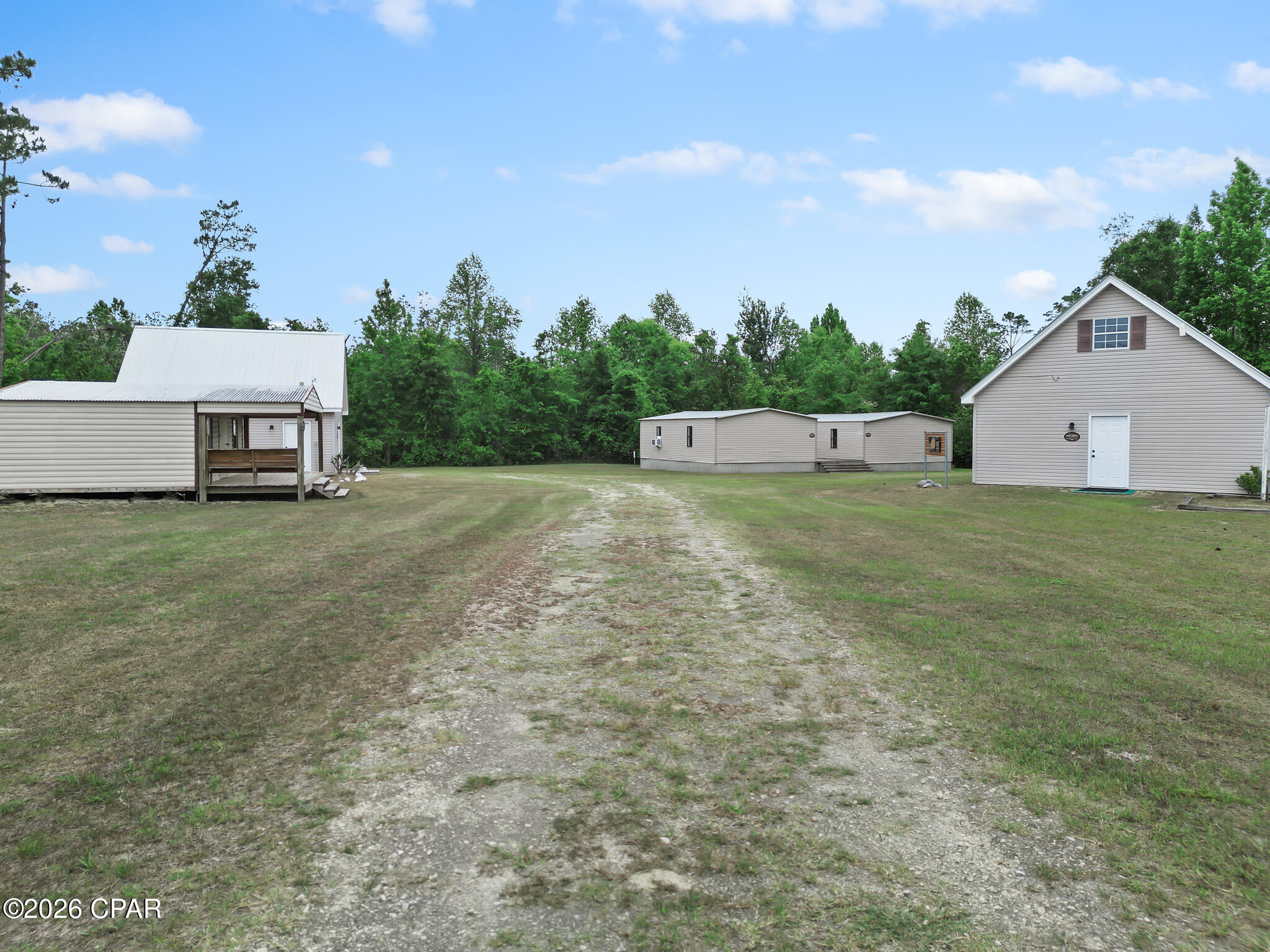 main property photo 37