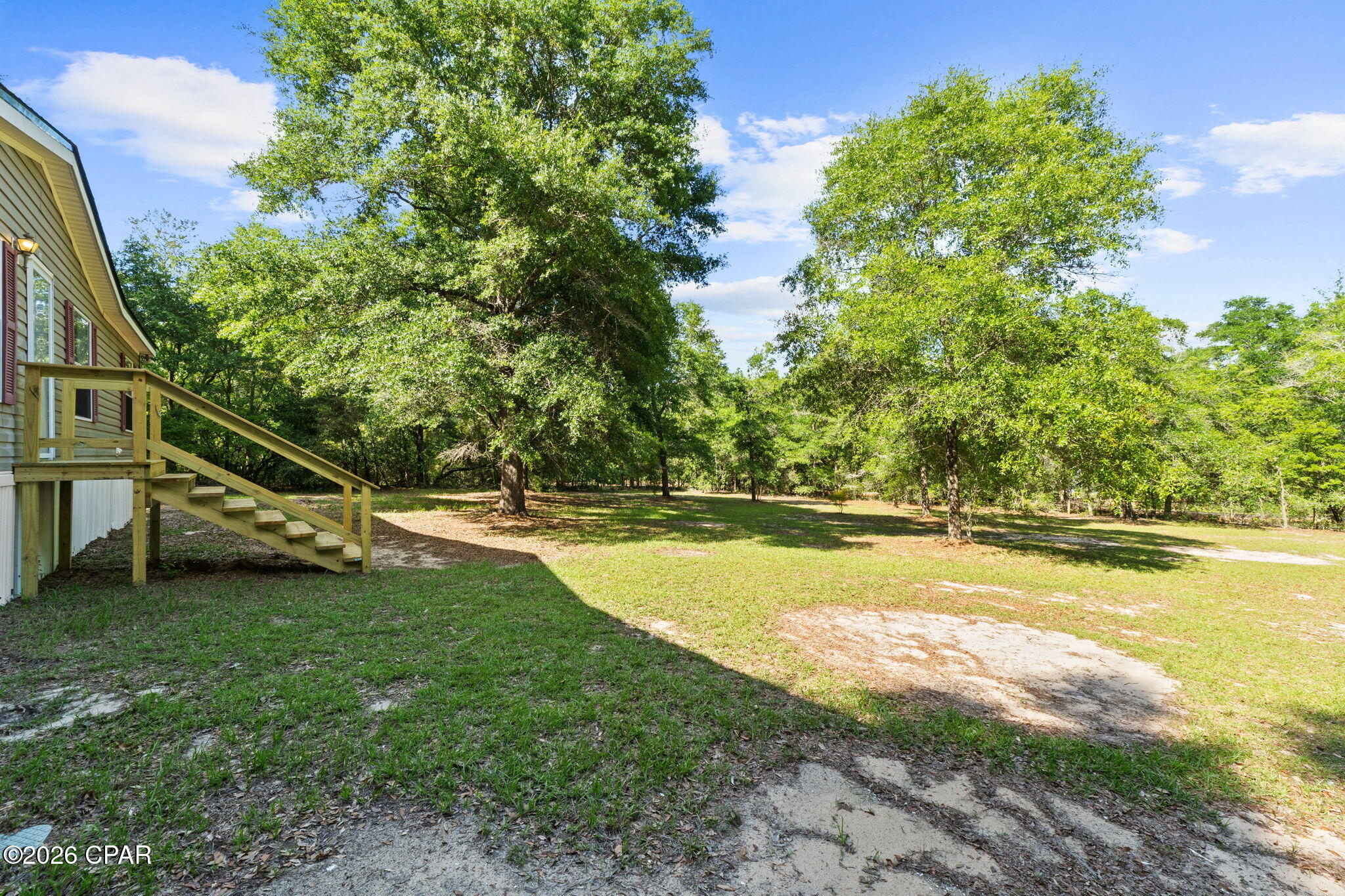 main property photo 28
