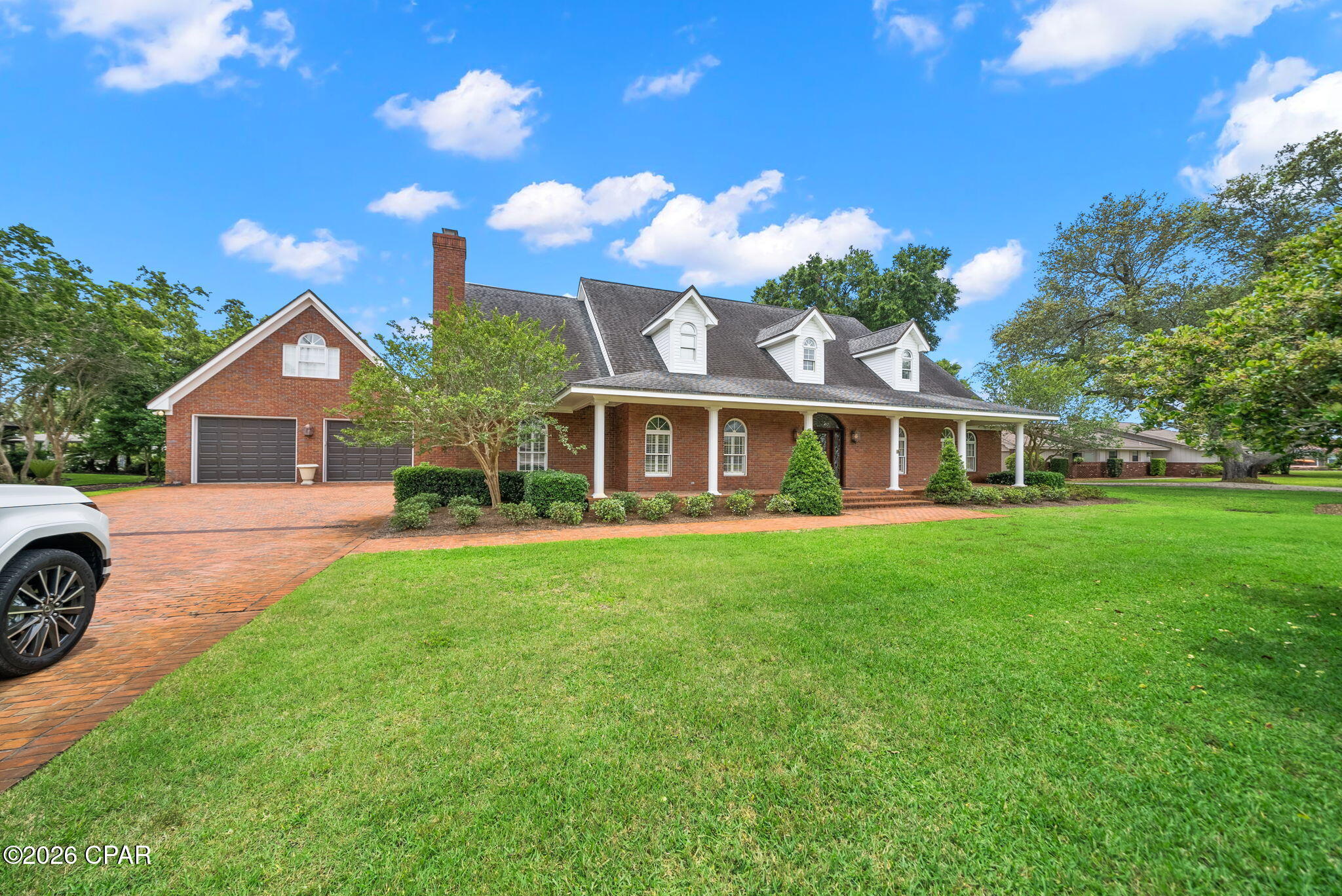 main property photo 5