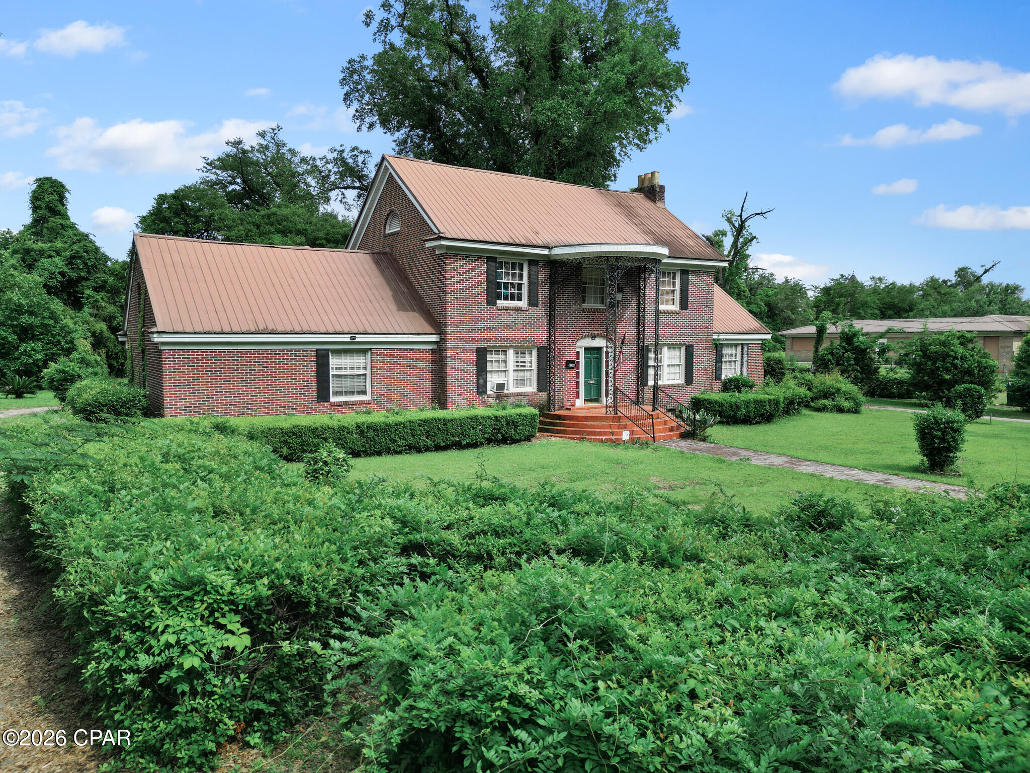 main property photo 3