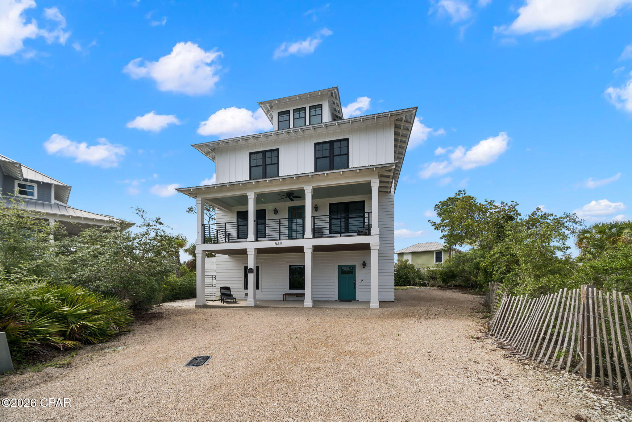 main property photo 32