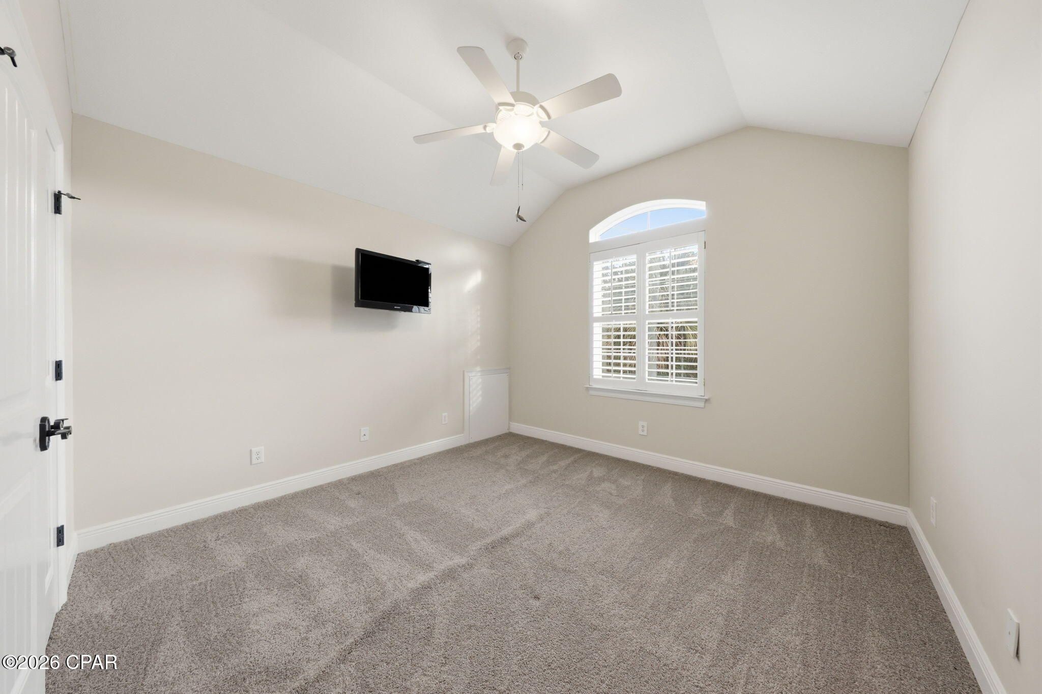 main property photo 87
