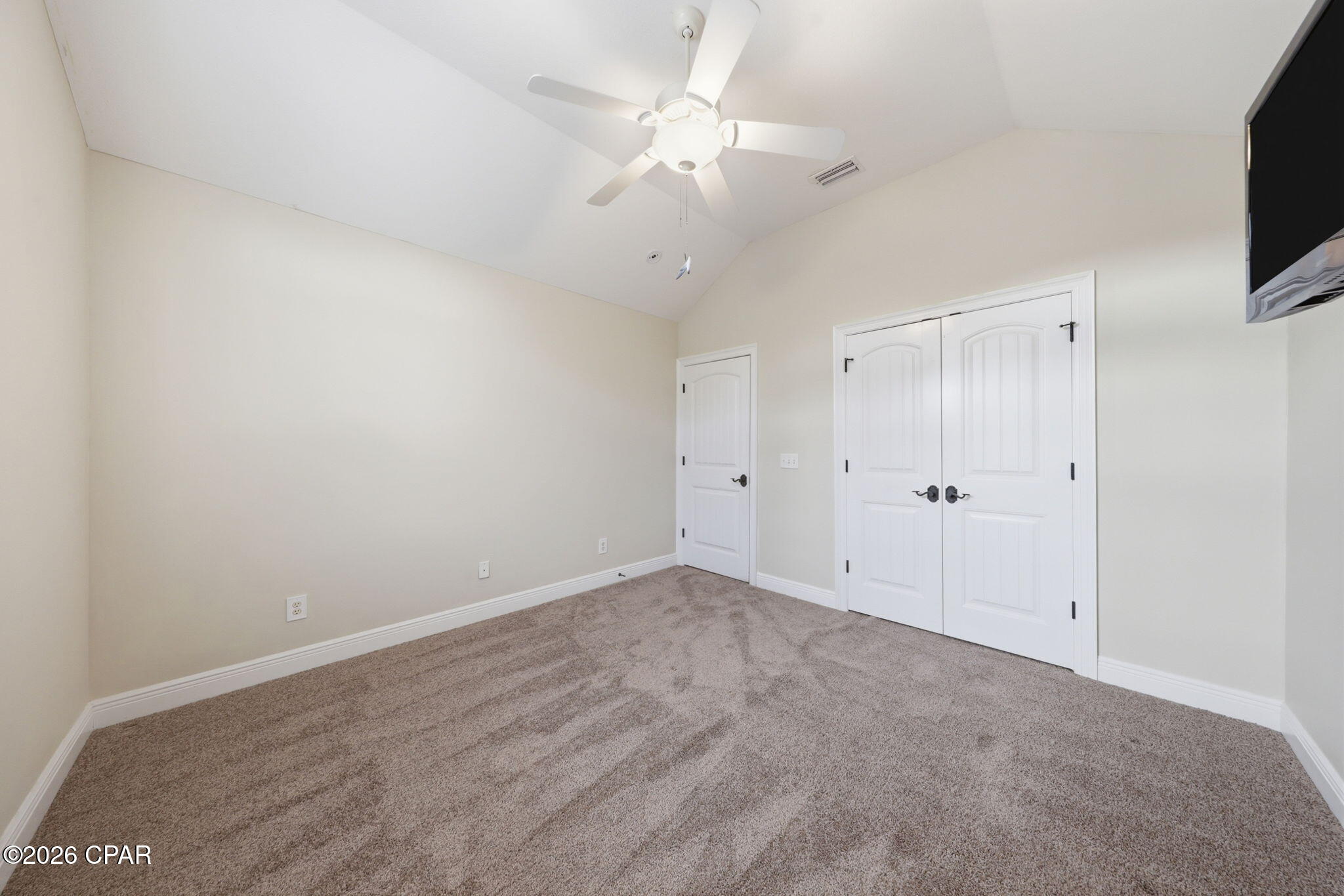 main property photo 88