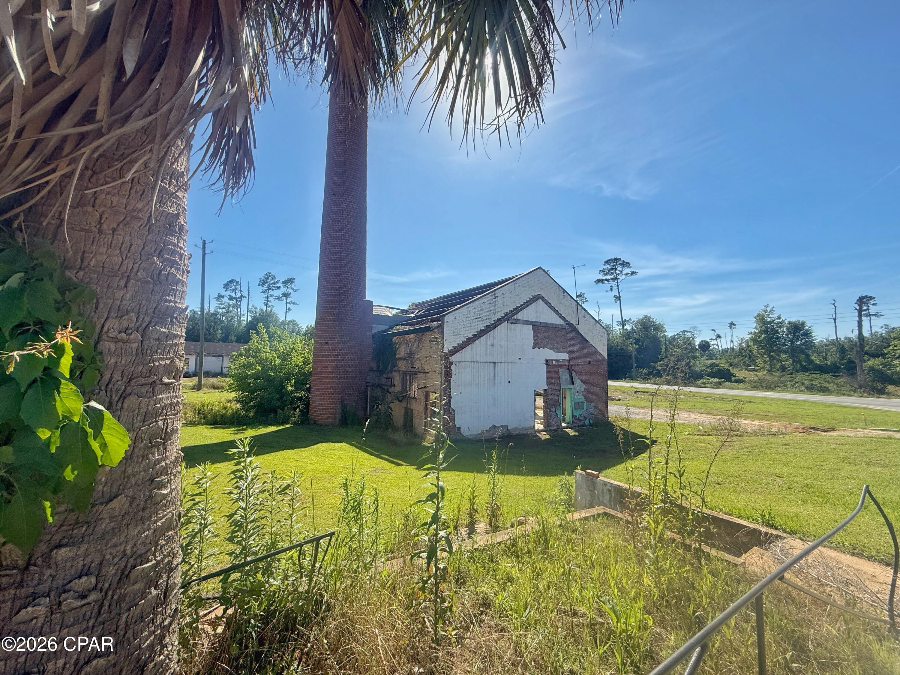 main property photo 7