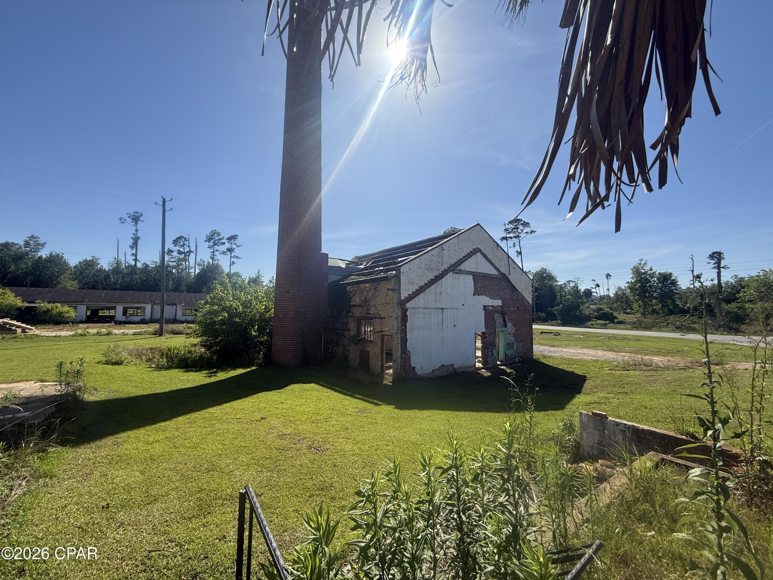 main property photo 9