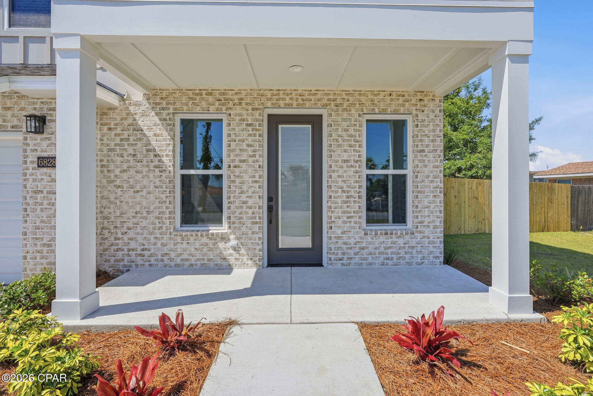 property viewer photo 2