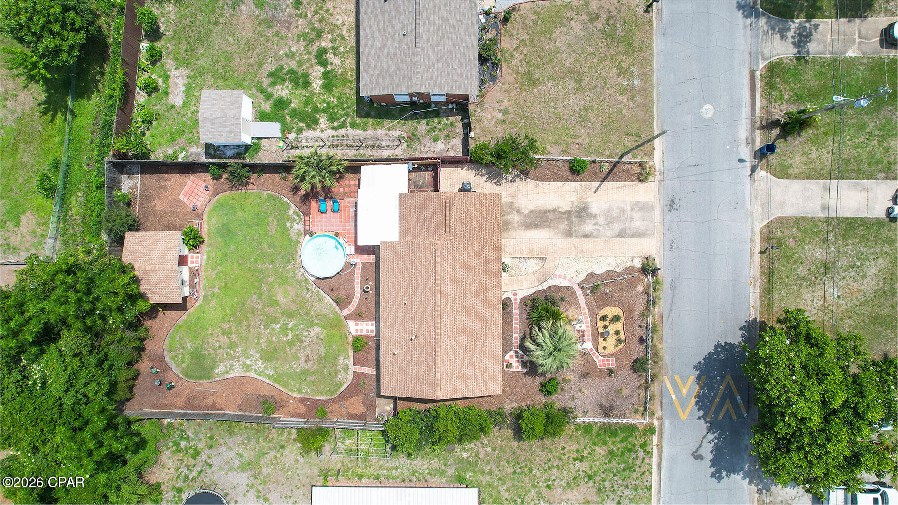 main property photo 38