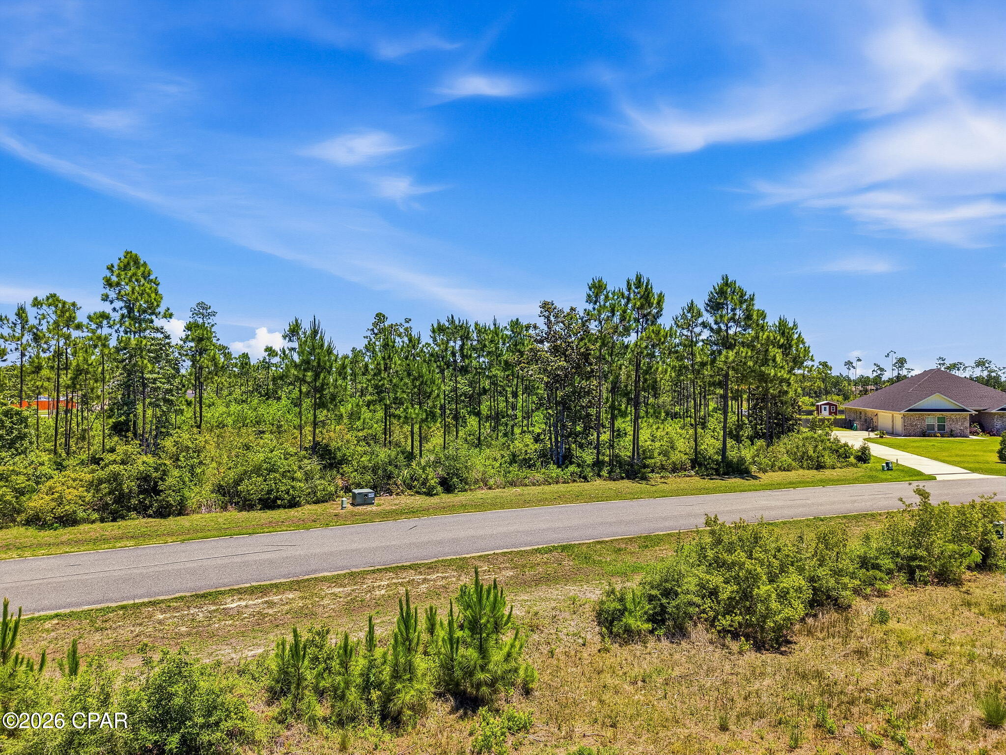main property photo 25