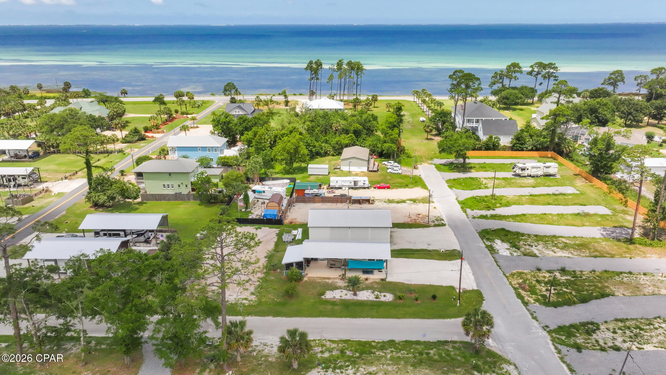 main property photo 23
