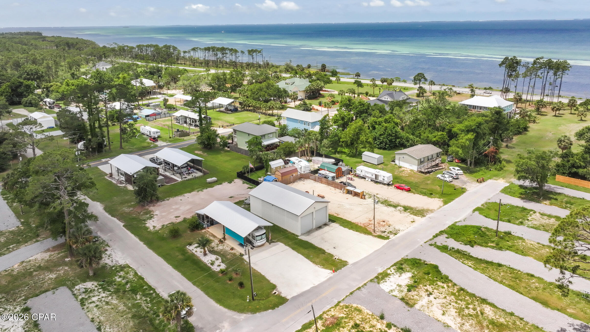 main property photo 25