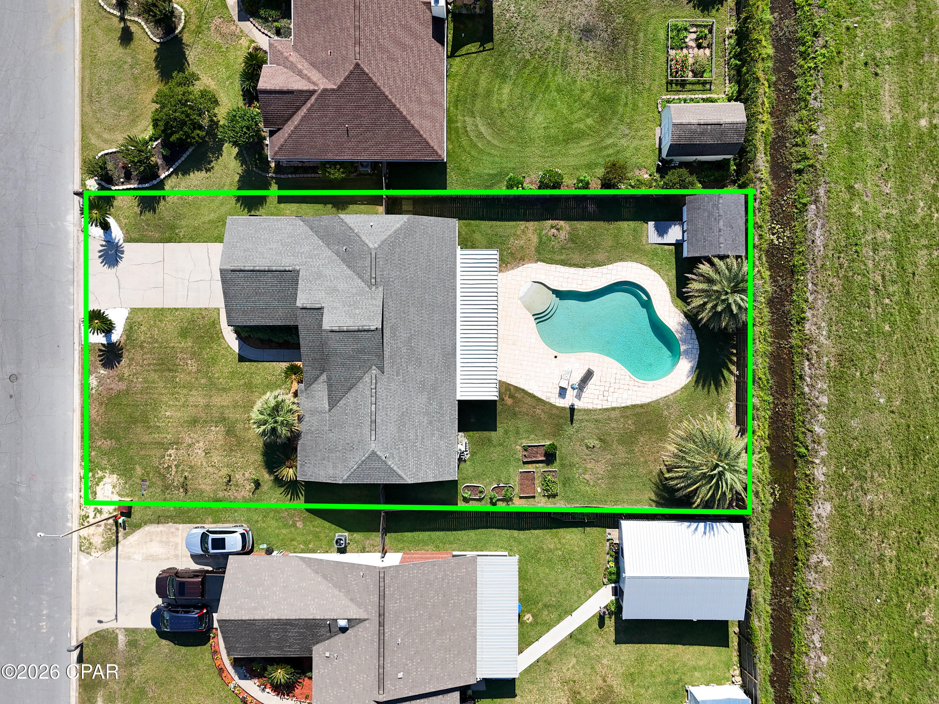 main property photo 7