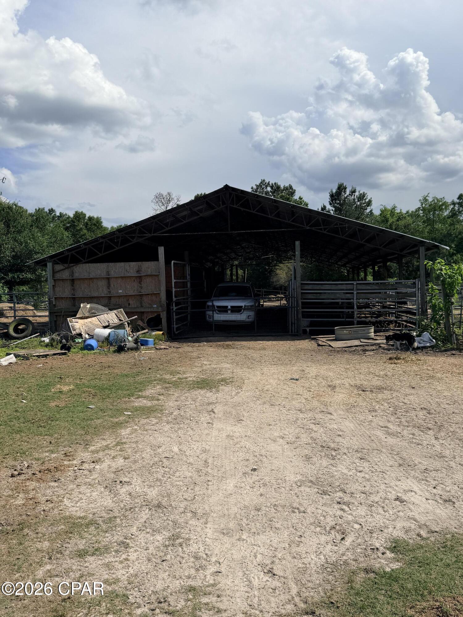 main property photo 18