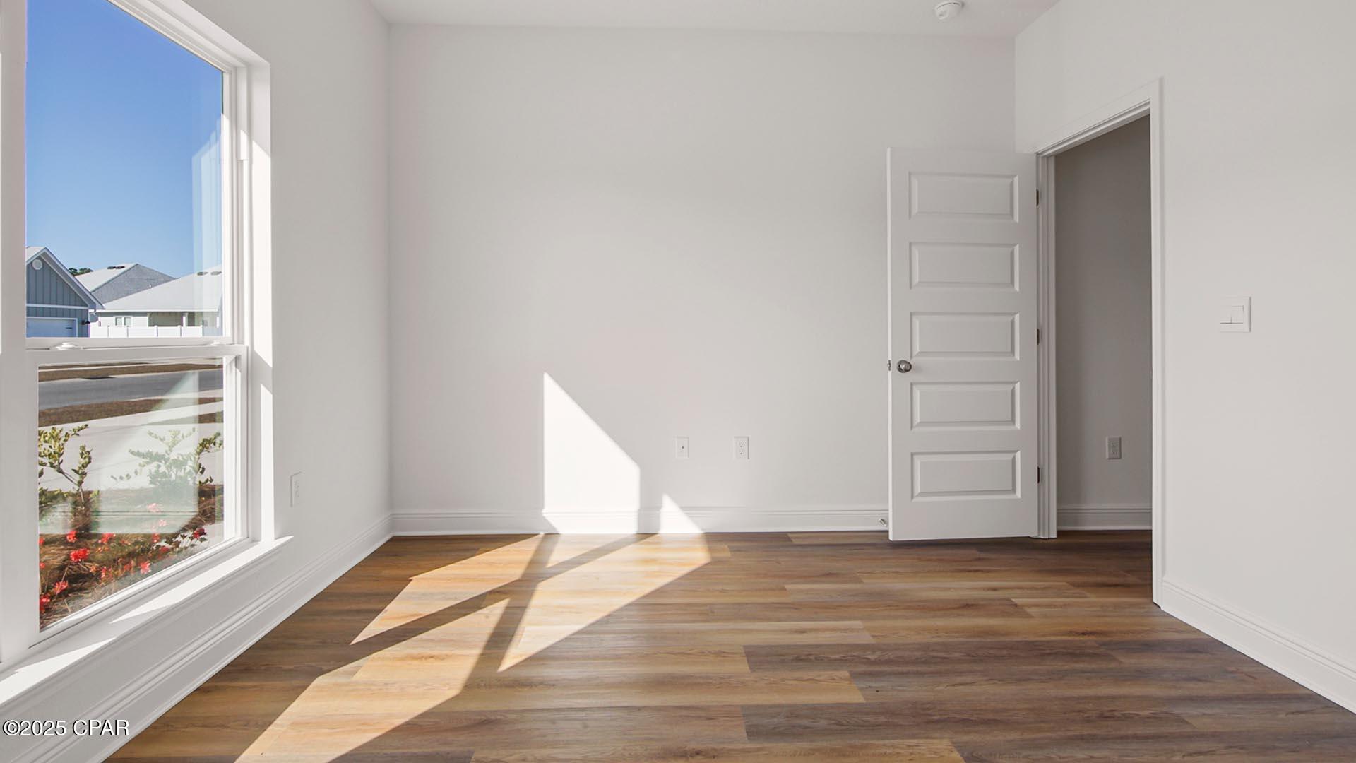 property viewer photo 24