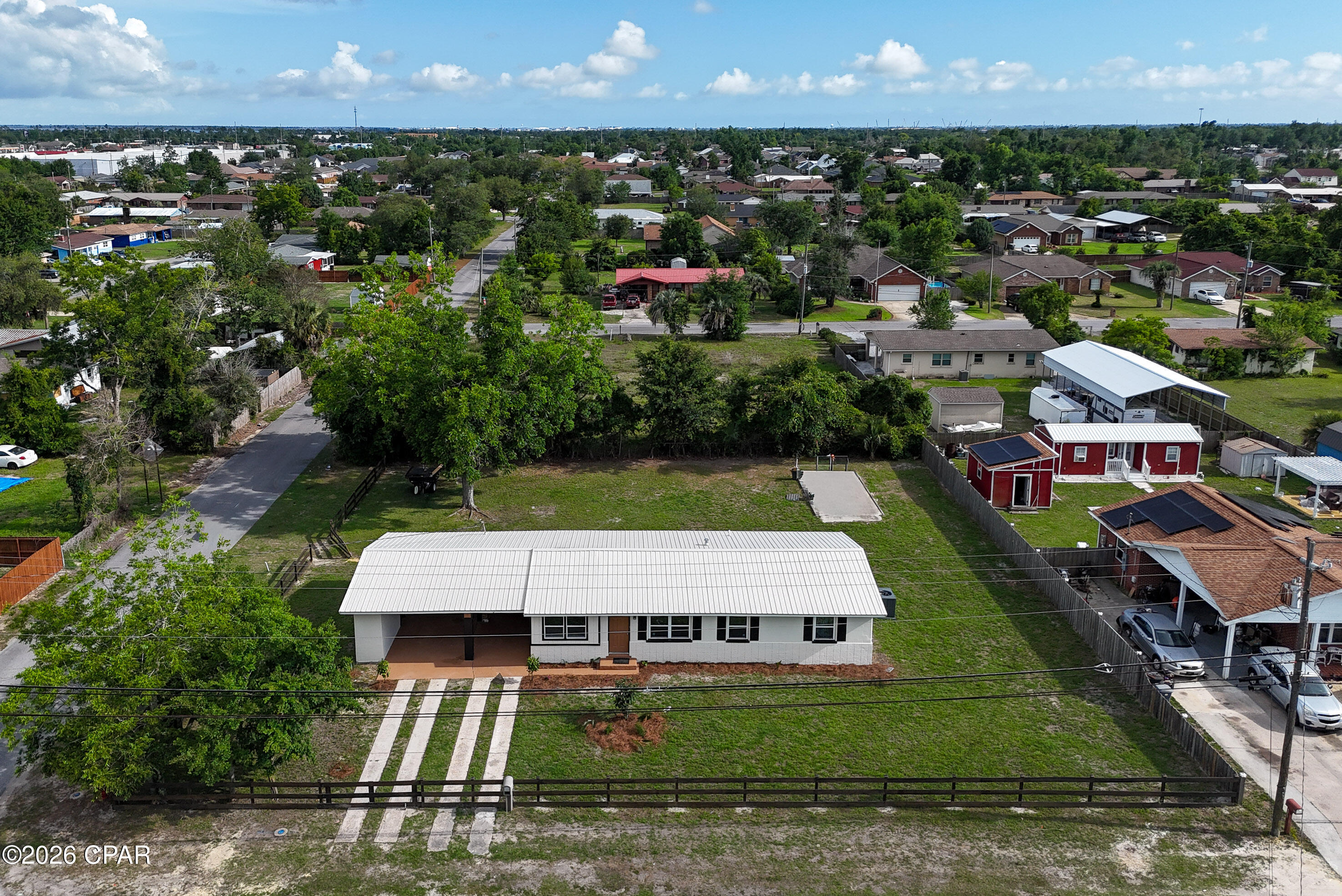main property photo 33