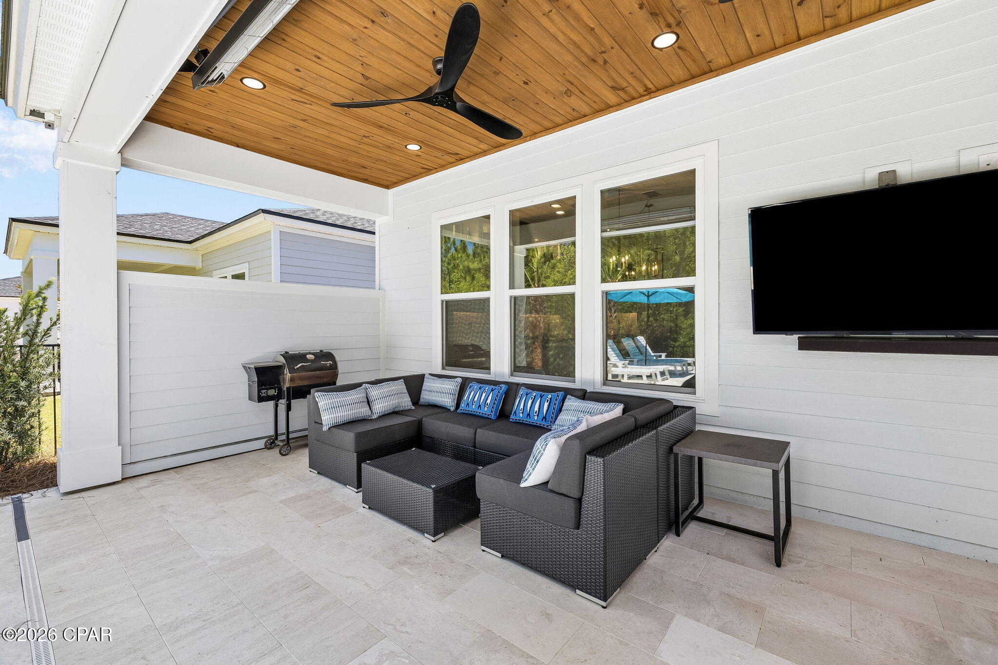 main property photo 73