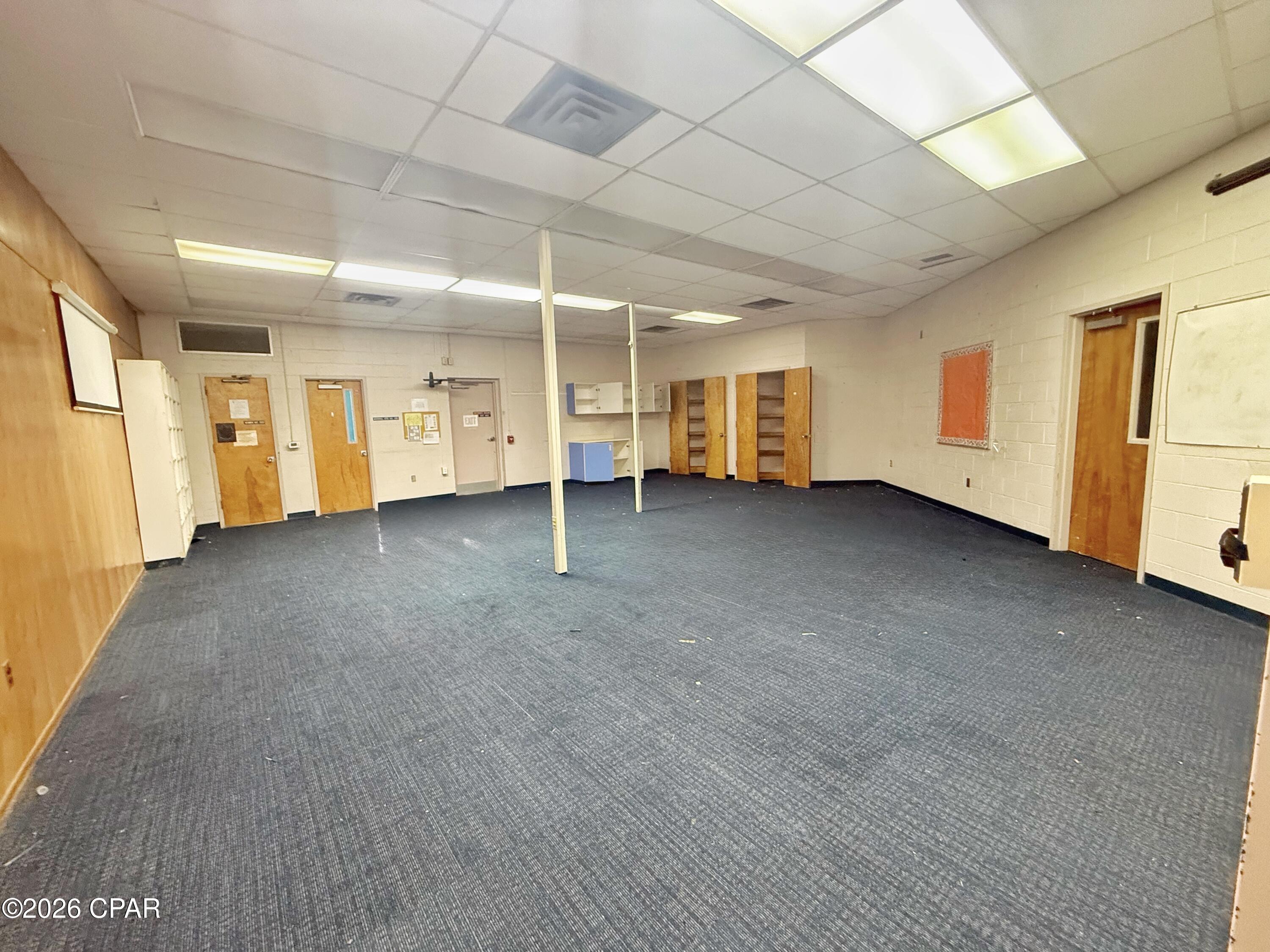 main property photo 19