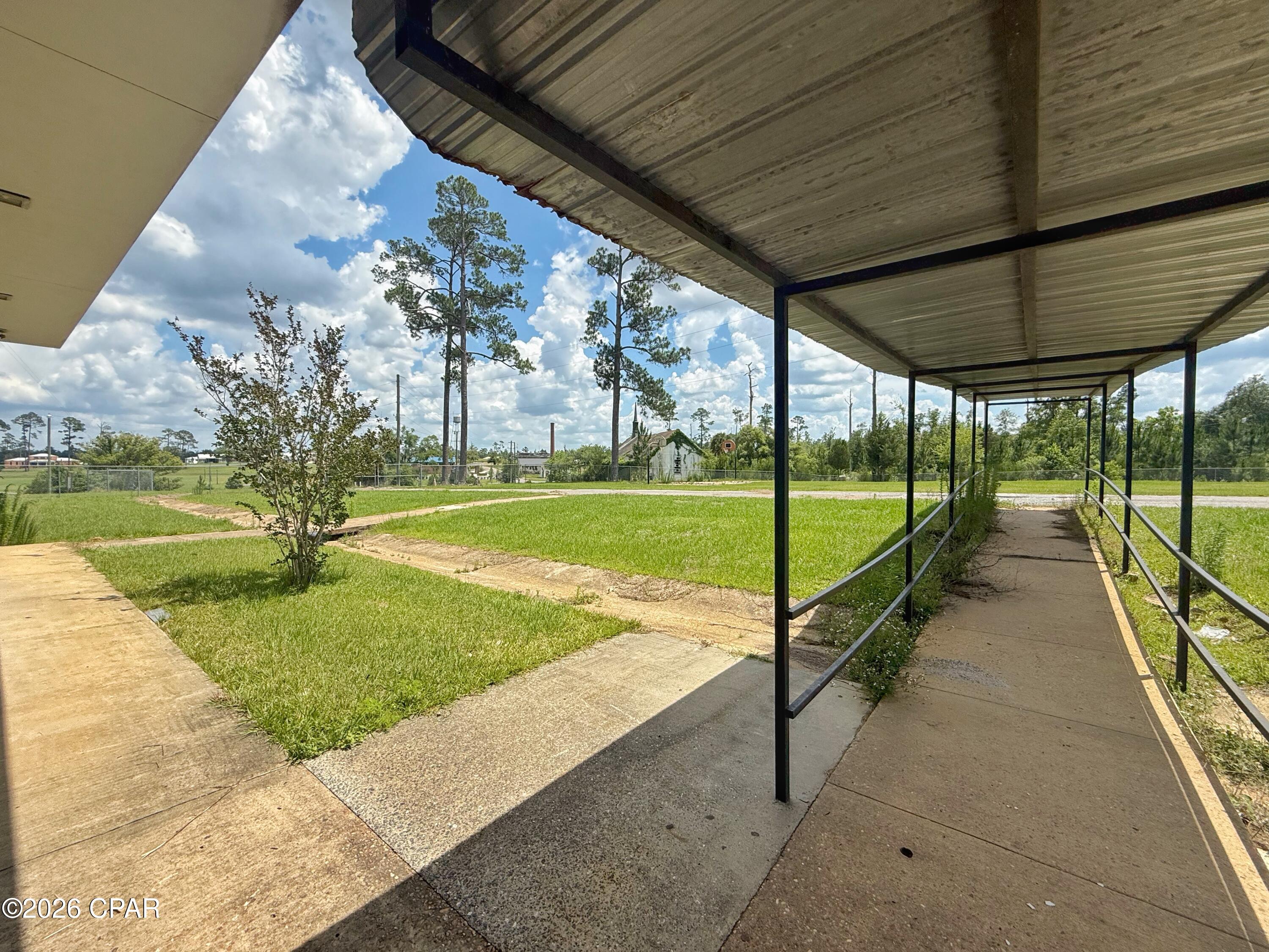 main property photo 35