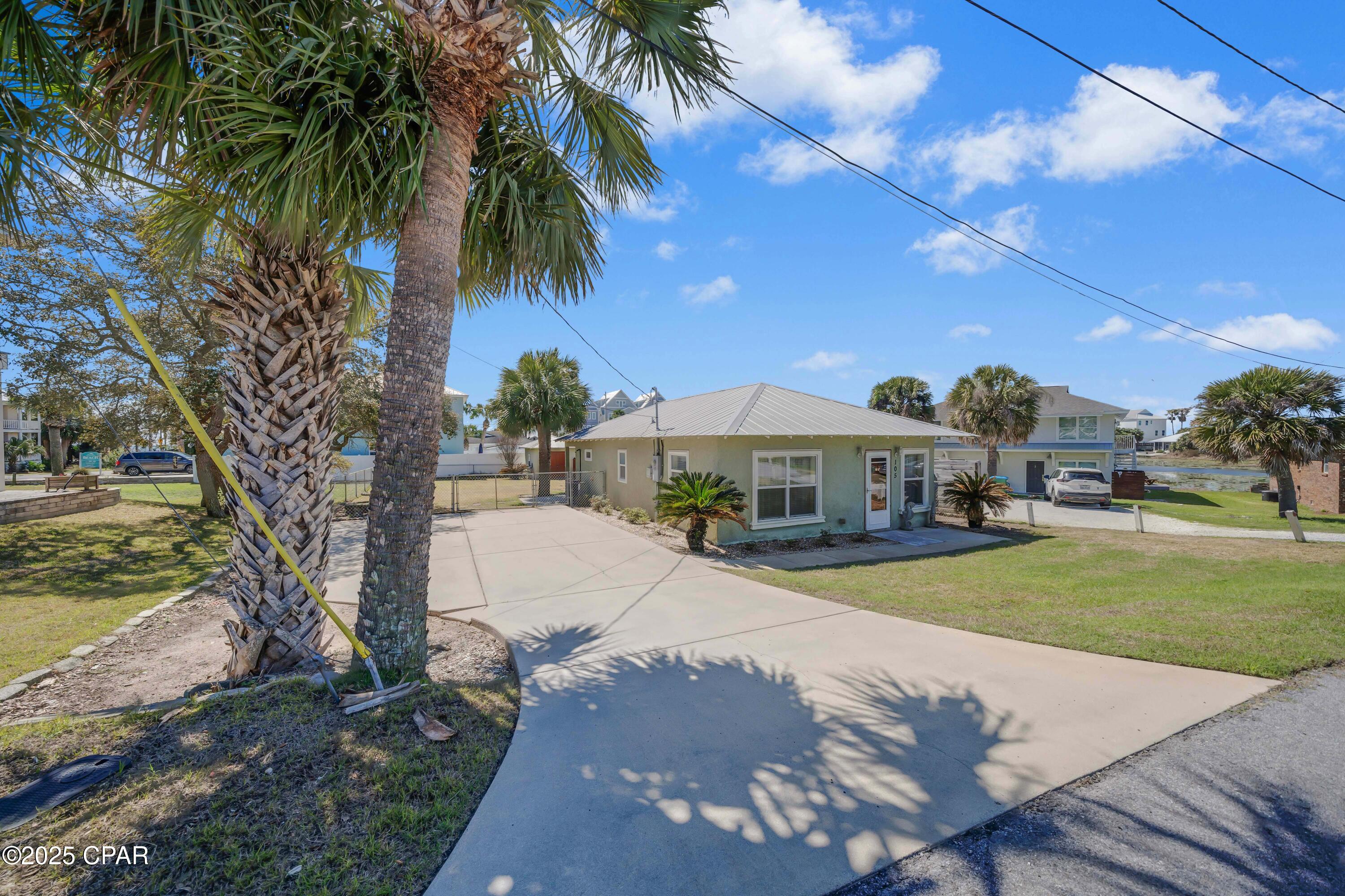 main property photo 44