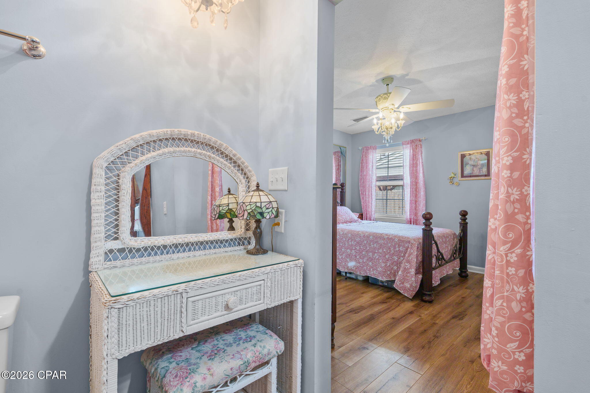 property viewer photo 25