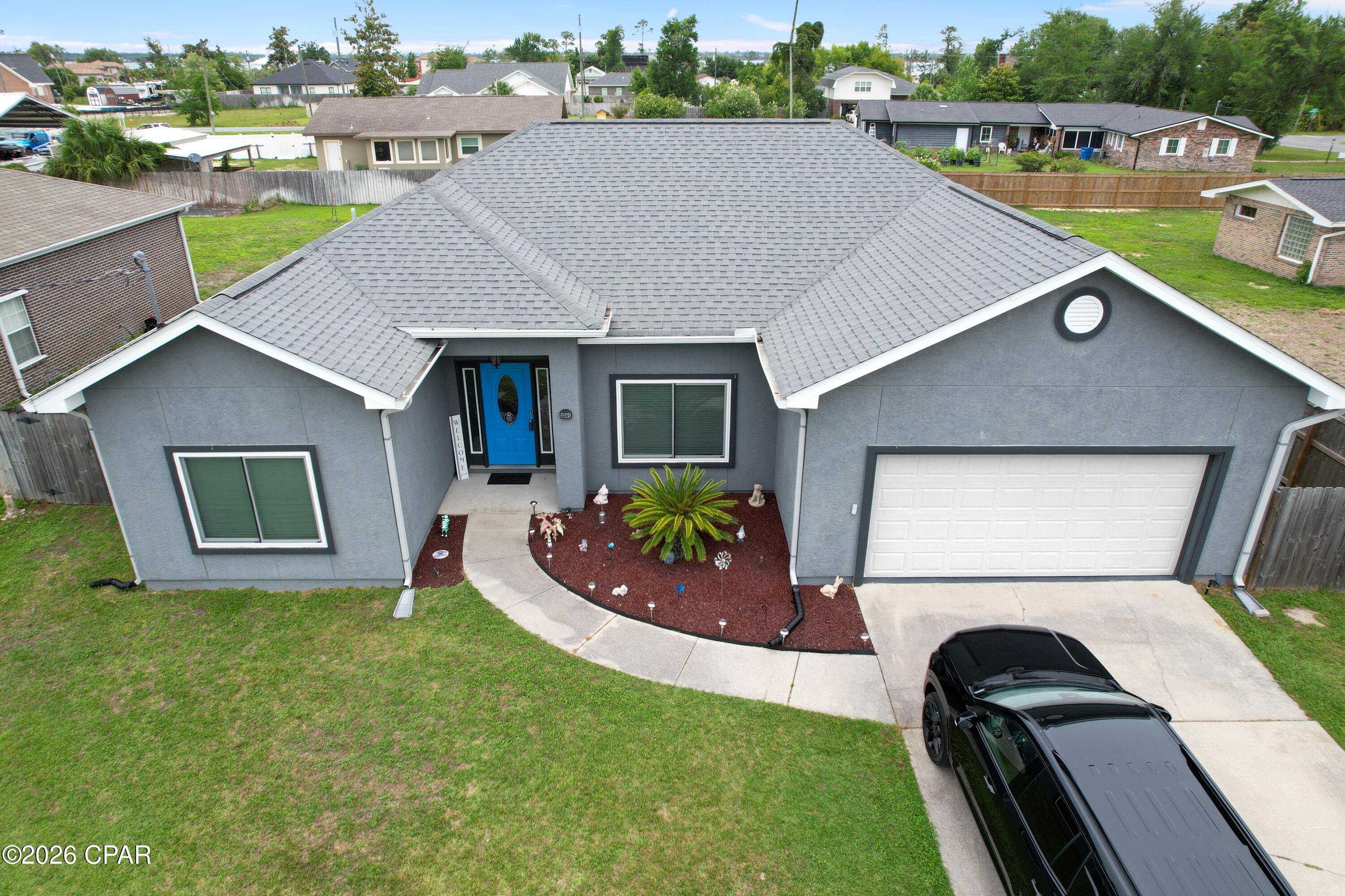 main property photo 18